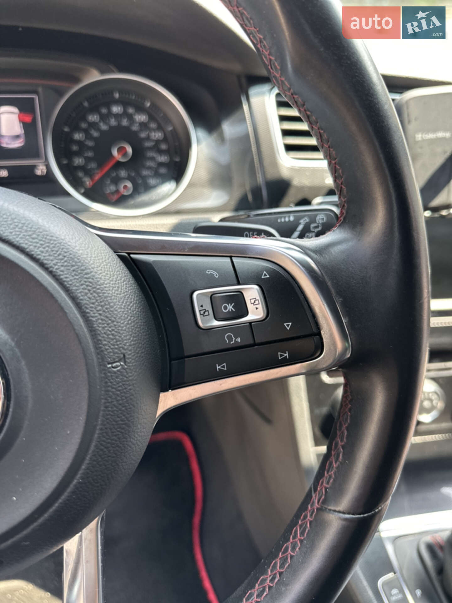 Volkswagen Golf GTI 2015 VIN 3VW4T7AU1FM094315 фото оголошення 17 з 22