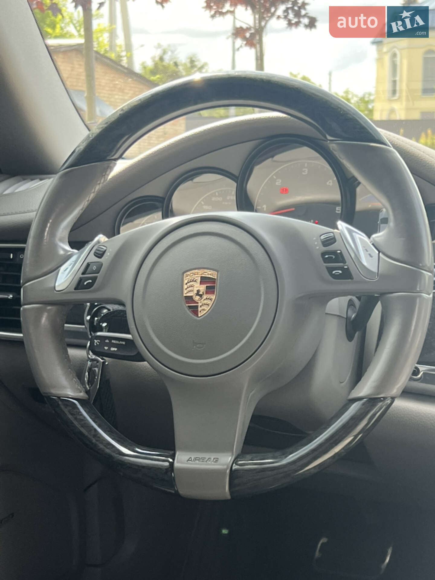 Porsche Panamera 2012 VIN WP0ZZZ97ZCL023724 фото оголошення 13 з 20