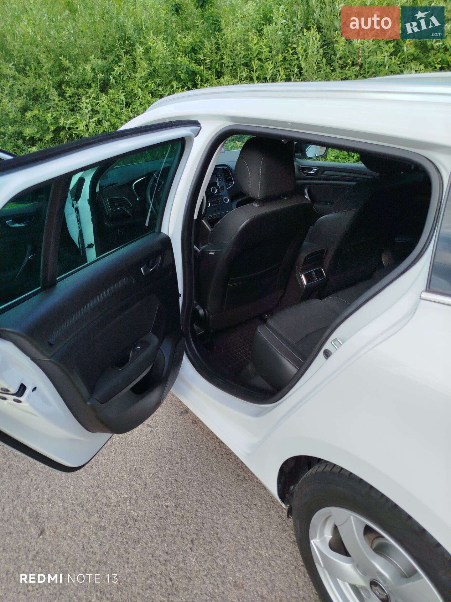 Renault Megane 2018 VIN VF1RFB00261942862 фото оголошення 7 з 15