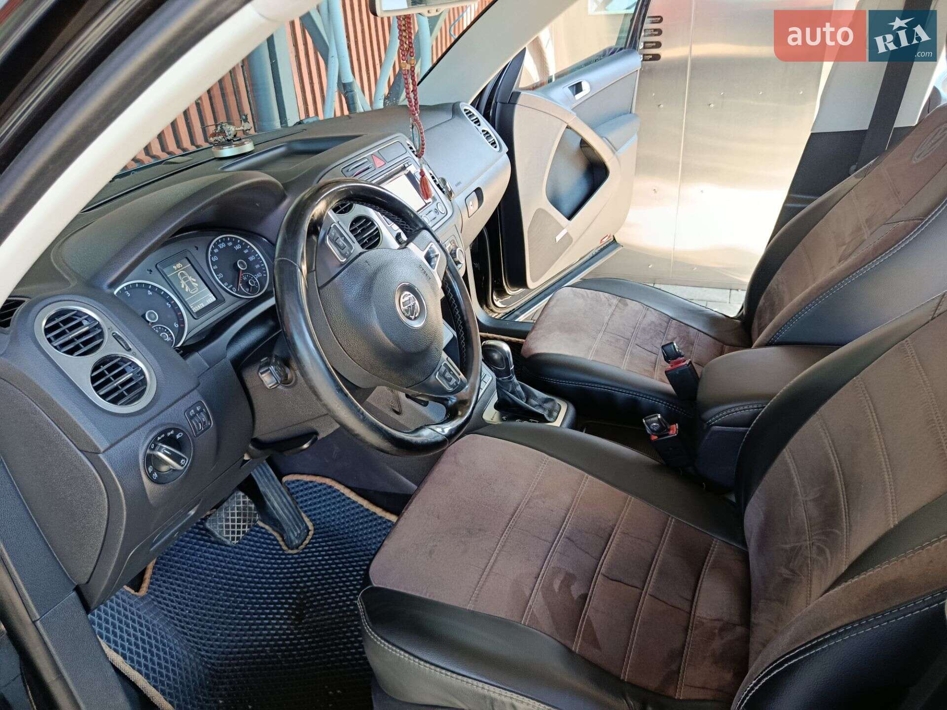 Volkswagen Tiguan 2010 VIN WVGZZZ5NZBW040915 фото оголошення 3 з 24