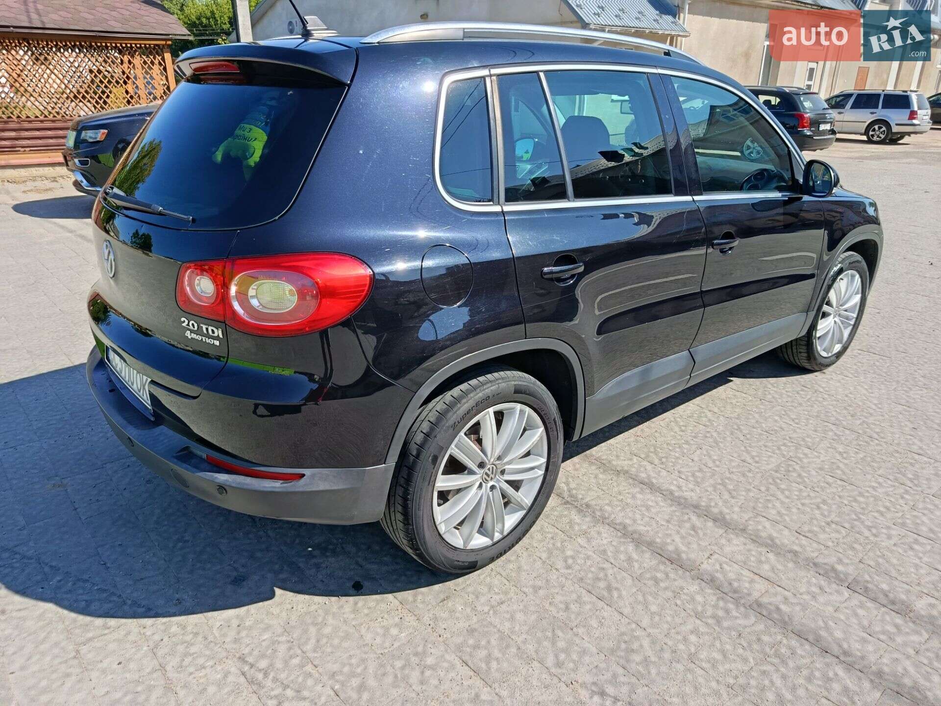 Volkswagen Tiguan 2010 VIN WVGZZZ5NZBW040915 фото оголошення 9 з 24