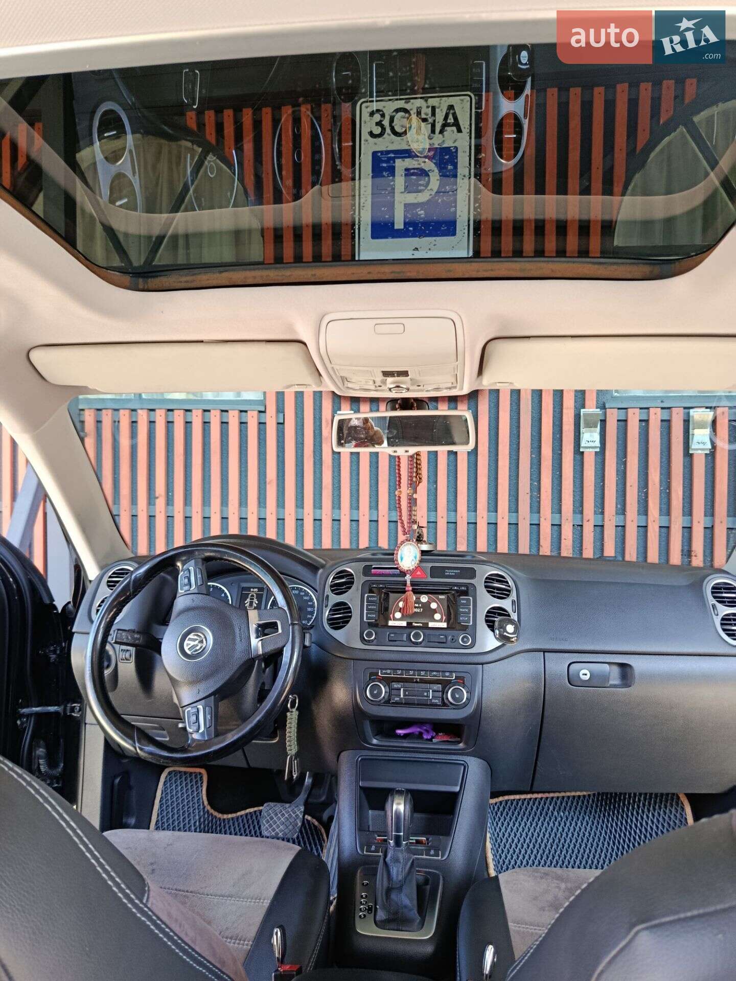 Volkswagen Tiguan 2010 VIN WVGZZZ5NZBW040915 фото оголошення 12 з 24