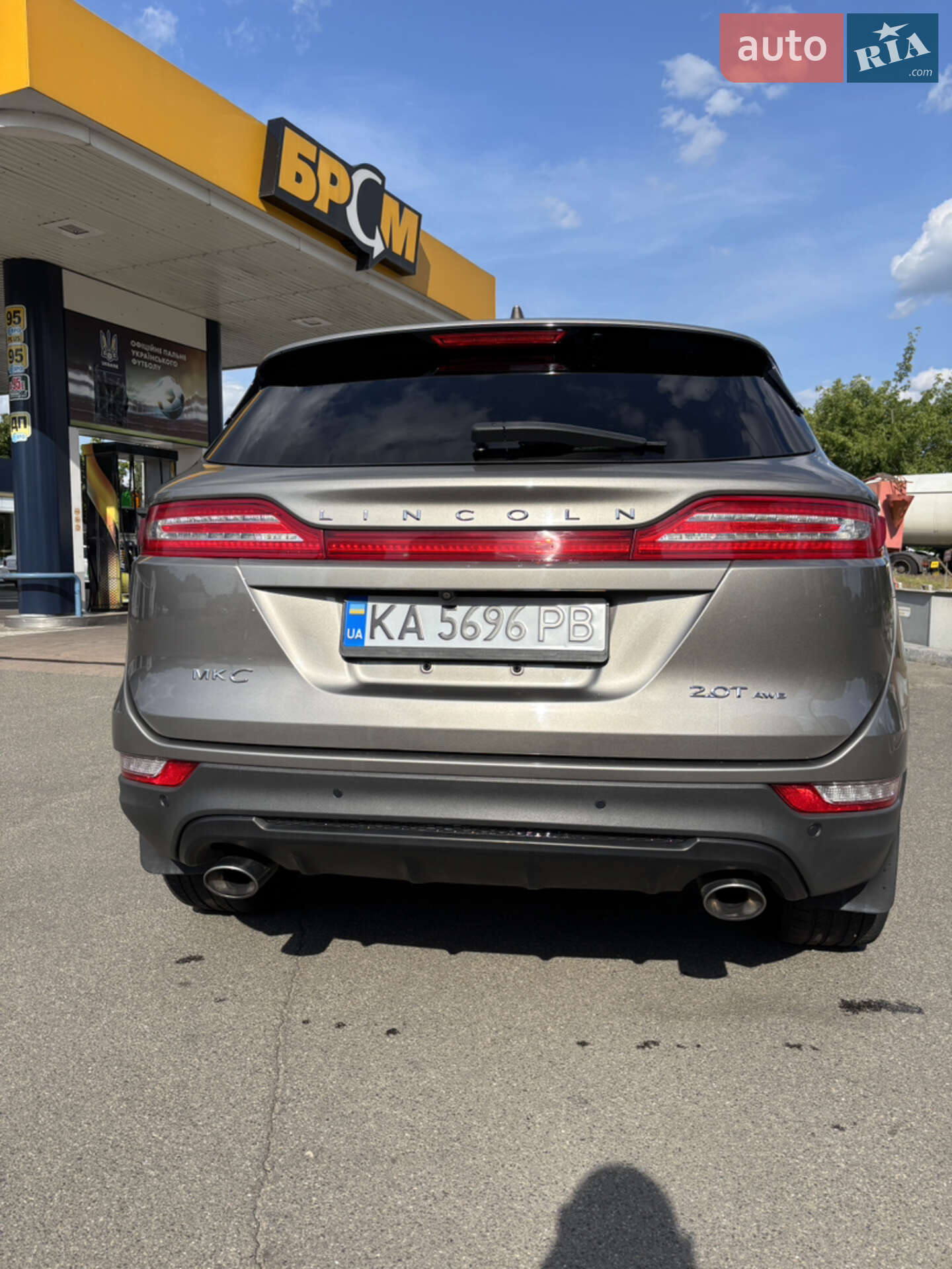 Lincoln MKC 2017 VIN 5LMCJ3D93HUL51549 фото оголошення 8 з 18
