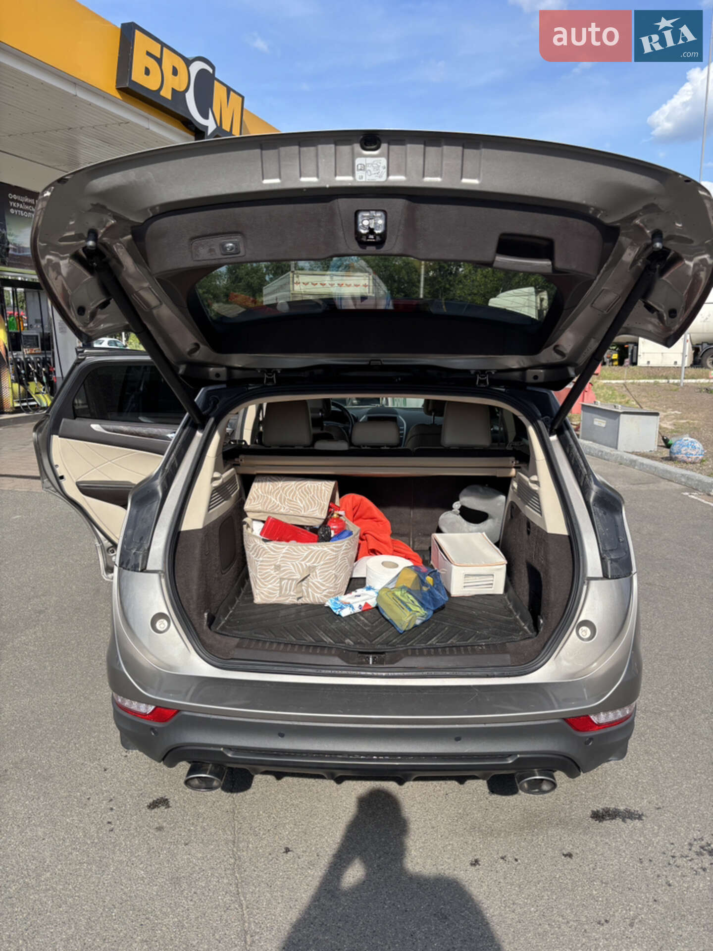 Lincoln MKC 2017 VIN 5LMCJ3D93HUL51549 фото оголошення 15 з 18