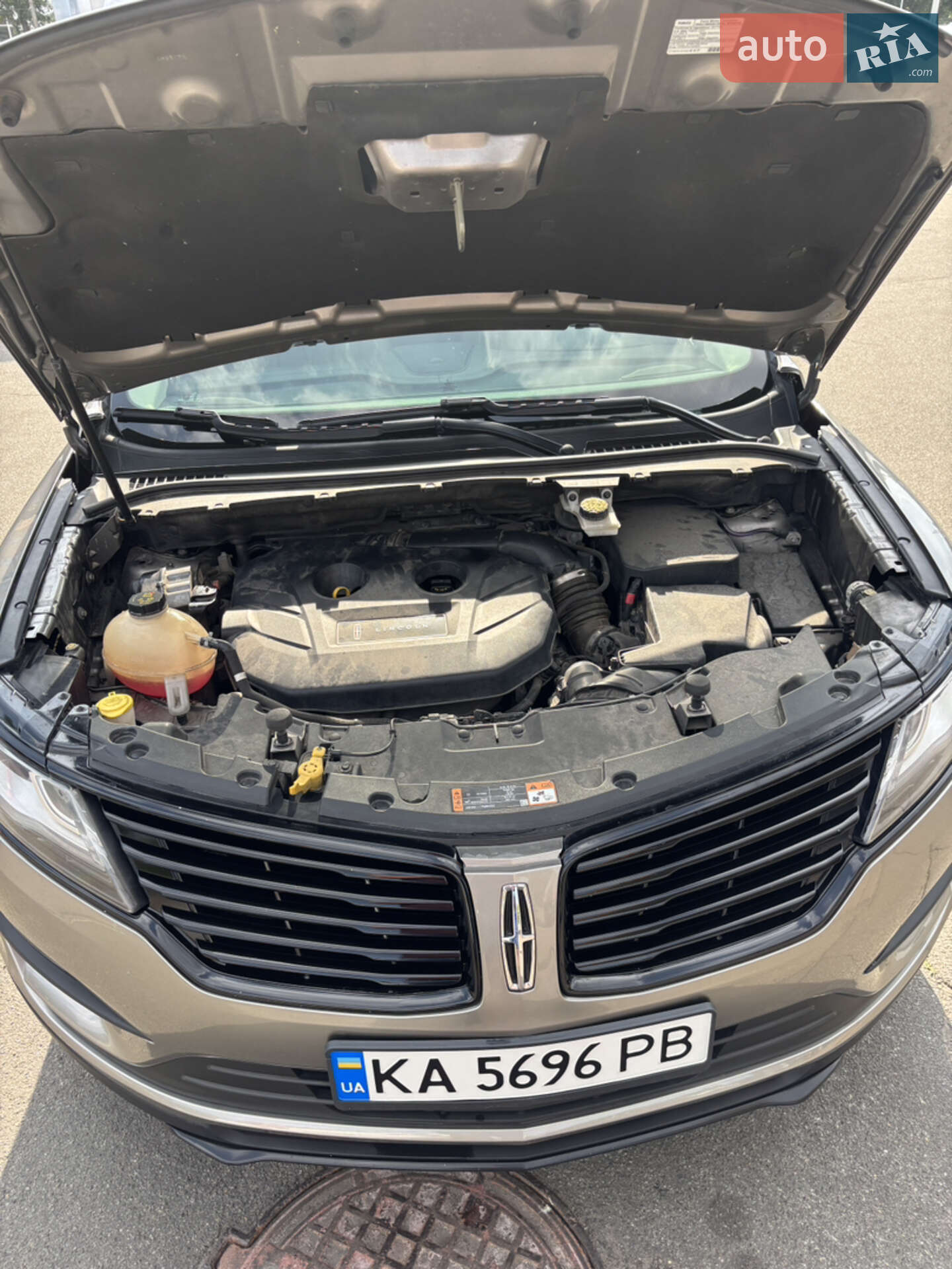 Lincoln MKC 2017 VIN 5LMCJ3D93HUL51549 фото оголошення 17 з 18