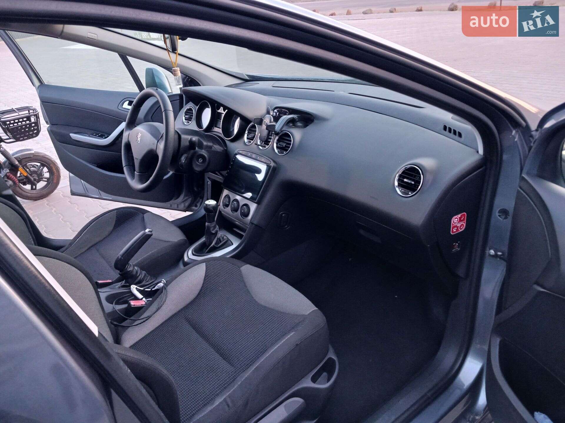 Peugeot 308 2010 VIN VF34C9HXCAS127915 фото оголошення 12 з 22