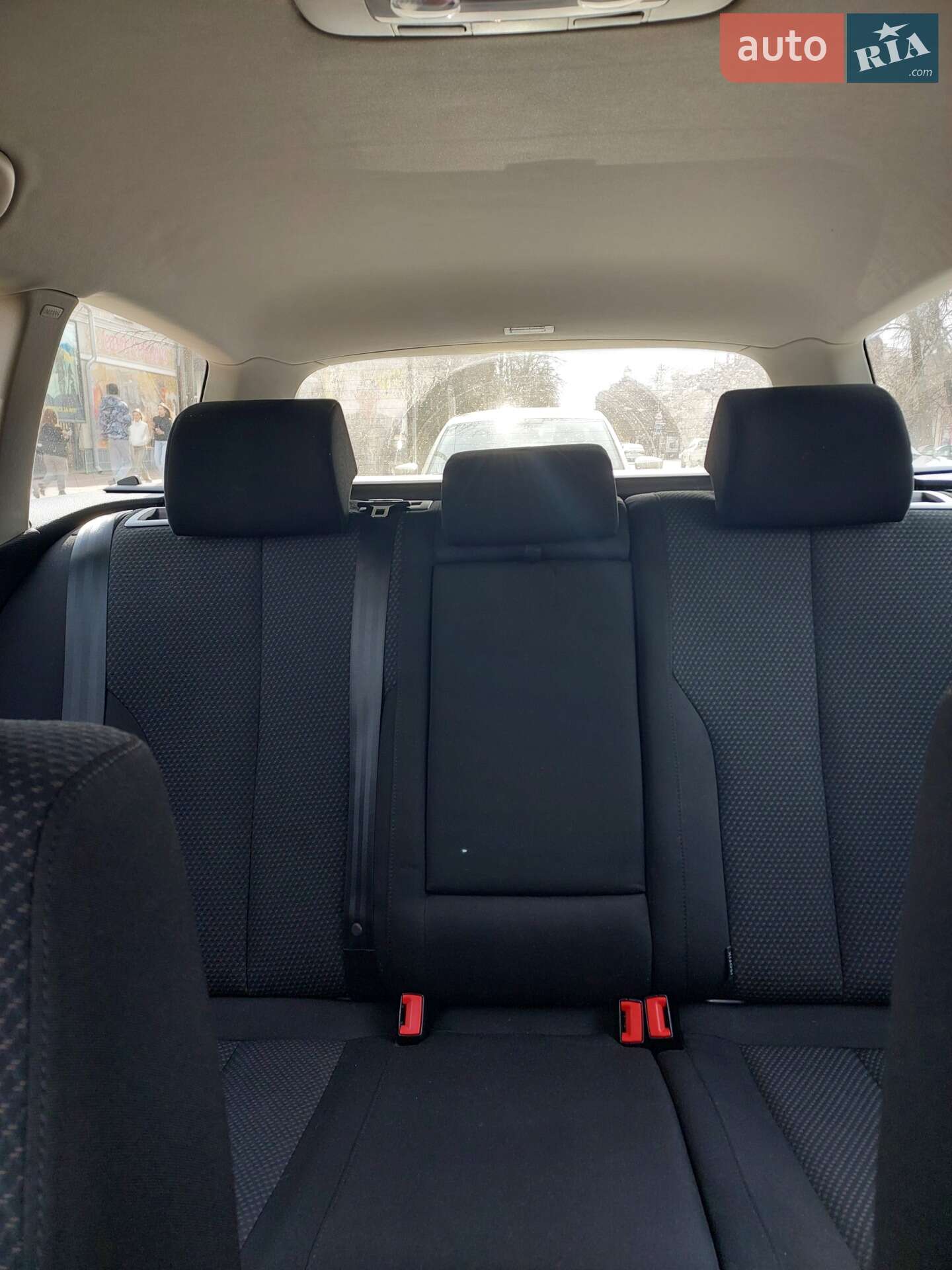 Volkswagen Passat 2009 VIN WVWZZZ3CZ9E110717 фото оголошення 10 з 31