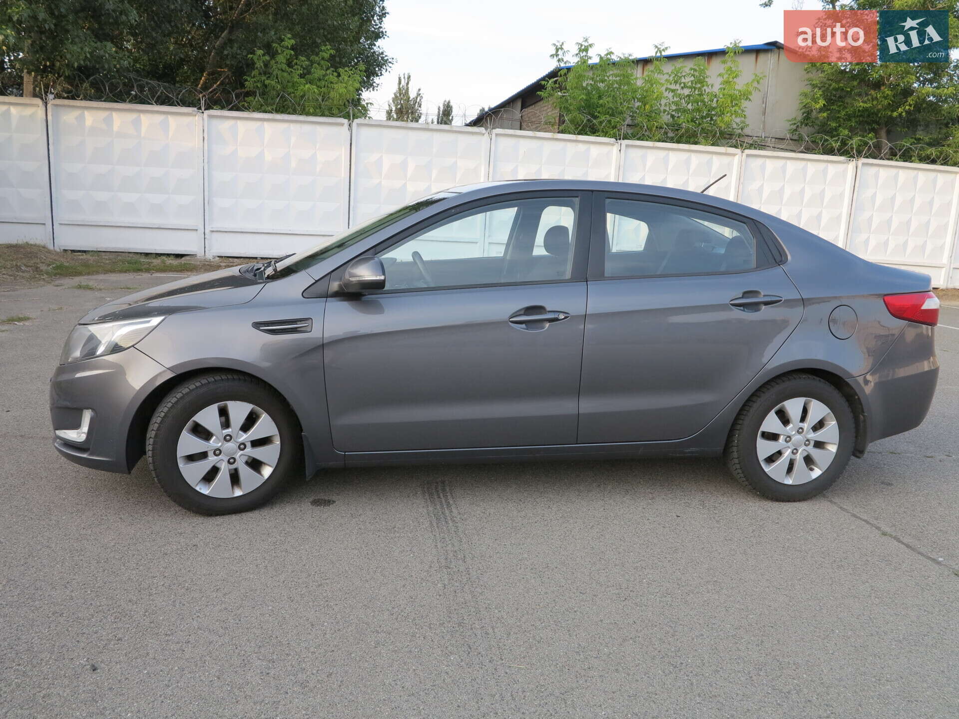 Kia Rio 2011 VIN Z94CC41BACR017979 фото оголошення 4 з 11