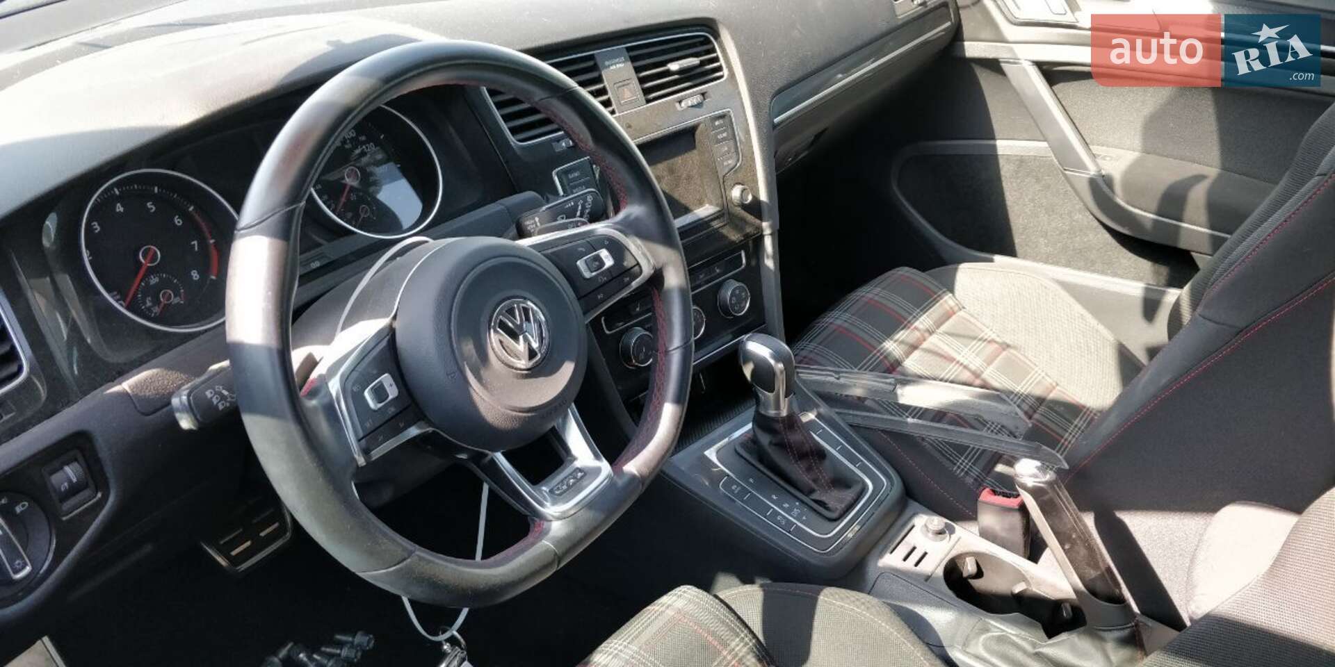 Volkswagen Golf GTI 2015 VIN 3VW4T7AU1FM094315 фото оголошення 35 з 35