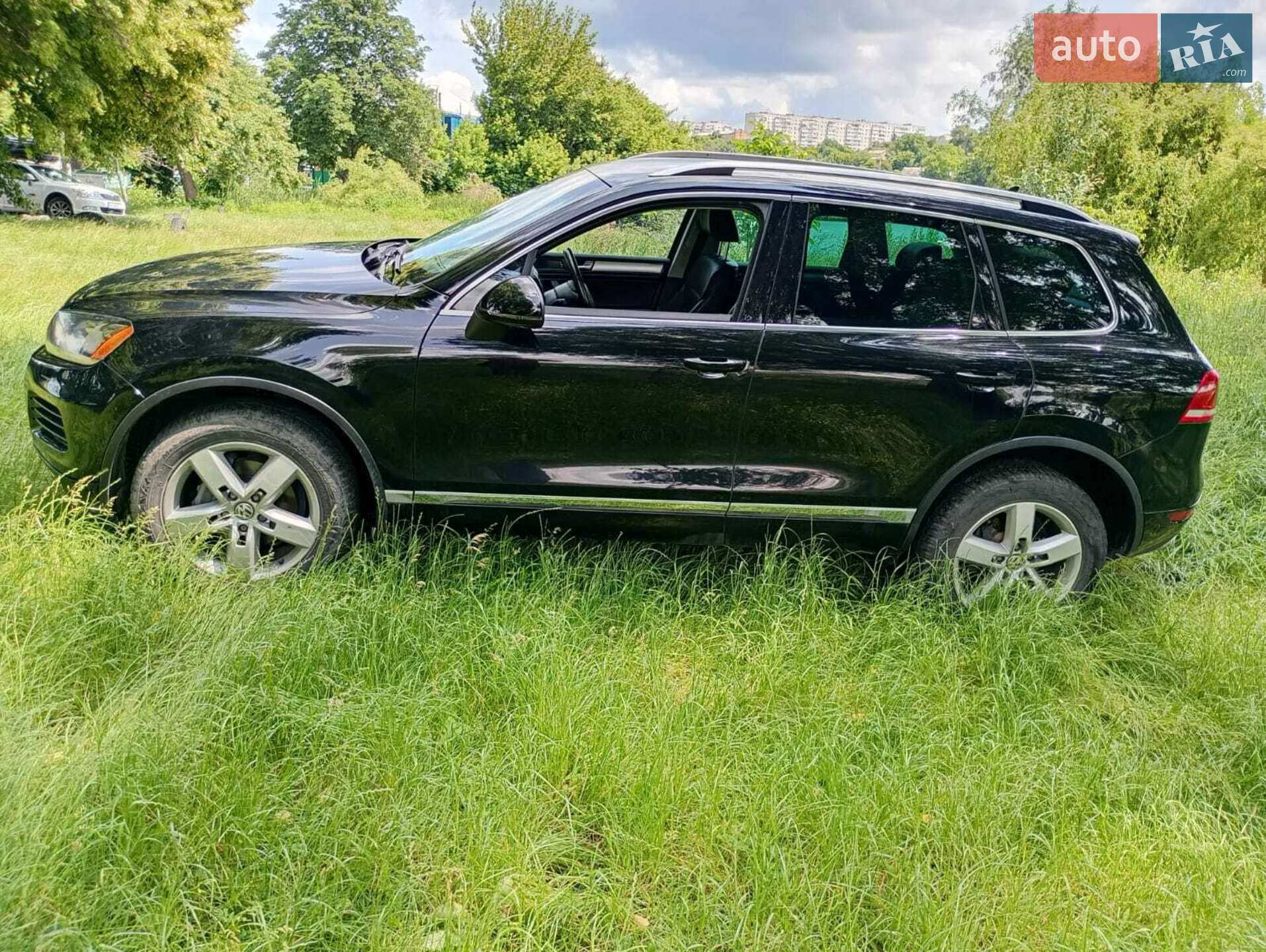 Volkswagen Touareg 2014 VIN WVGEP9BP1ED014274 фото оголошення 6 з 13