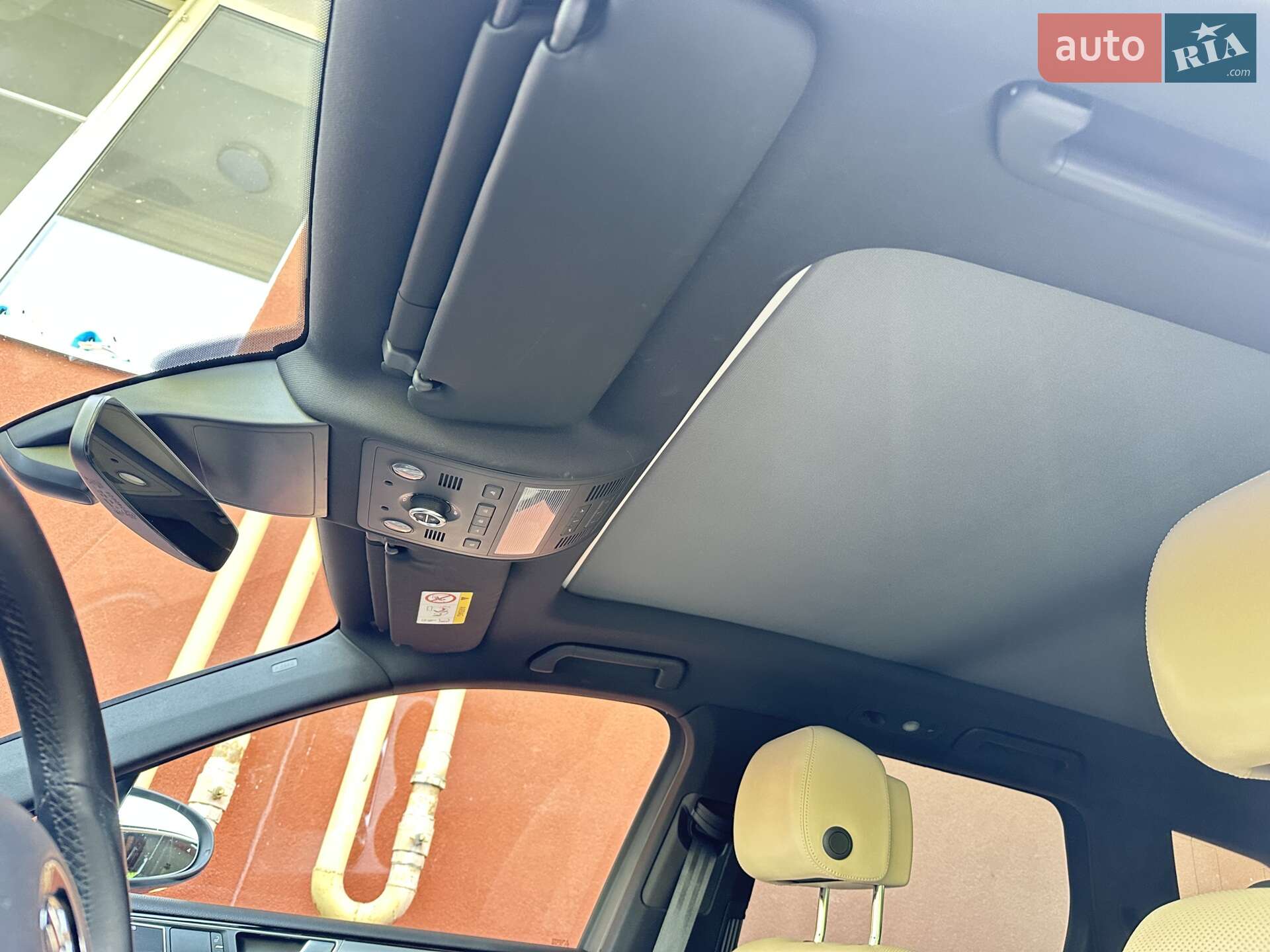 Volkswagen Touareg 2017 VIN WVGZZZ7PZHD036411 фото оголошення 25 з 53