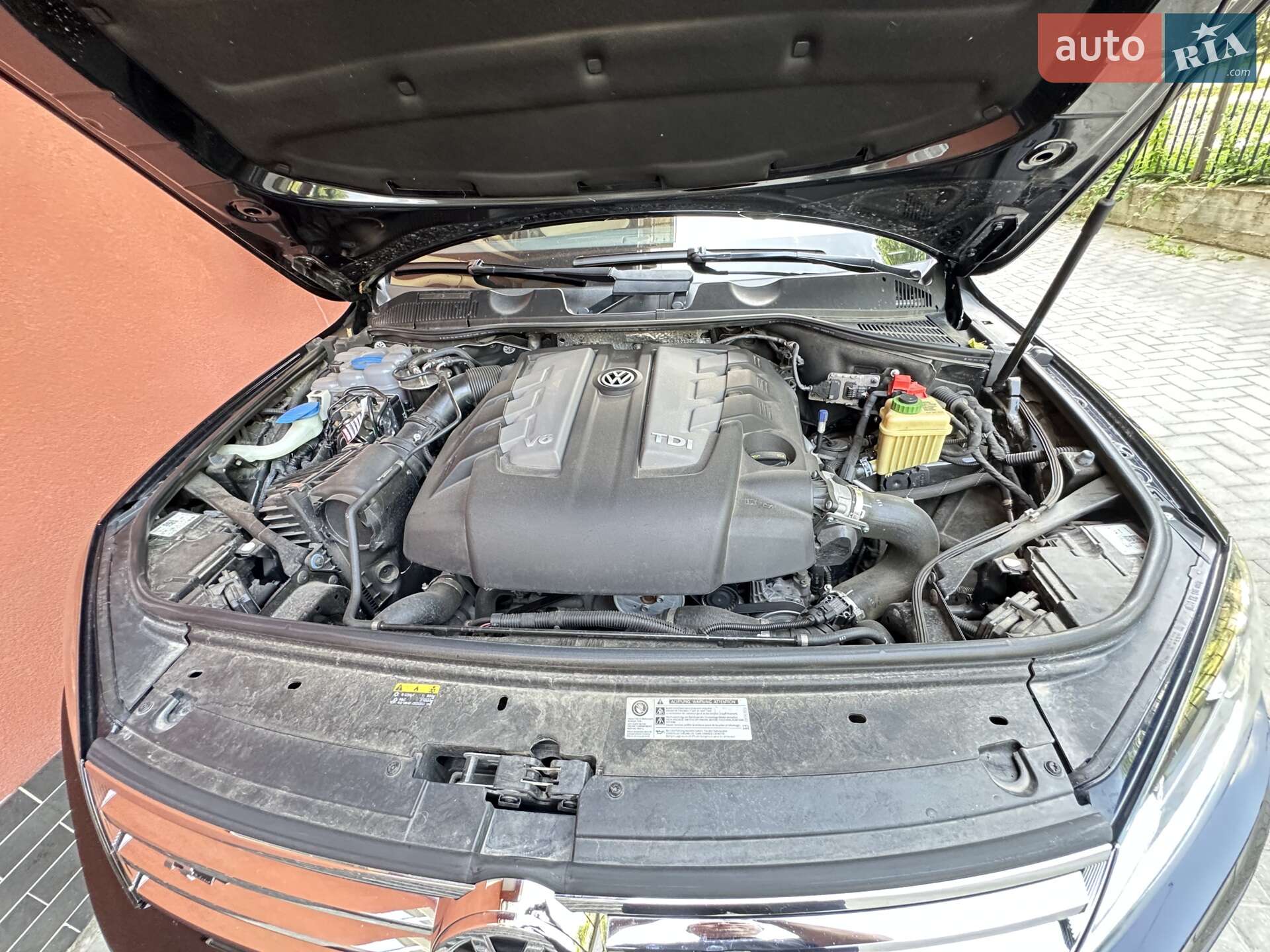 Volkswagen Touareg 2017 VIN WVGZZZ7PZHD036411 фото оголошення 51 з 53