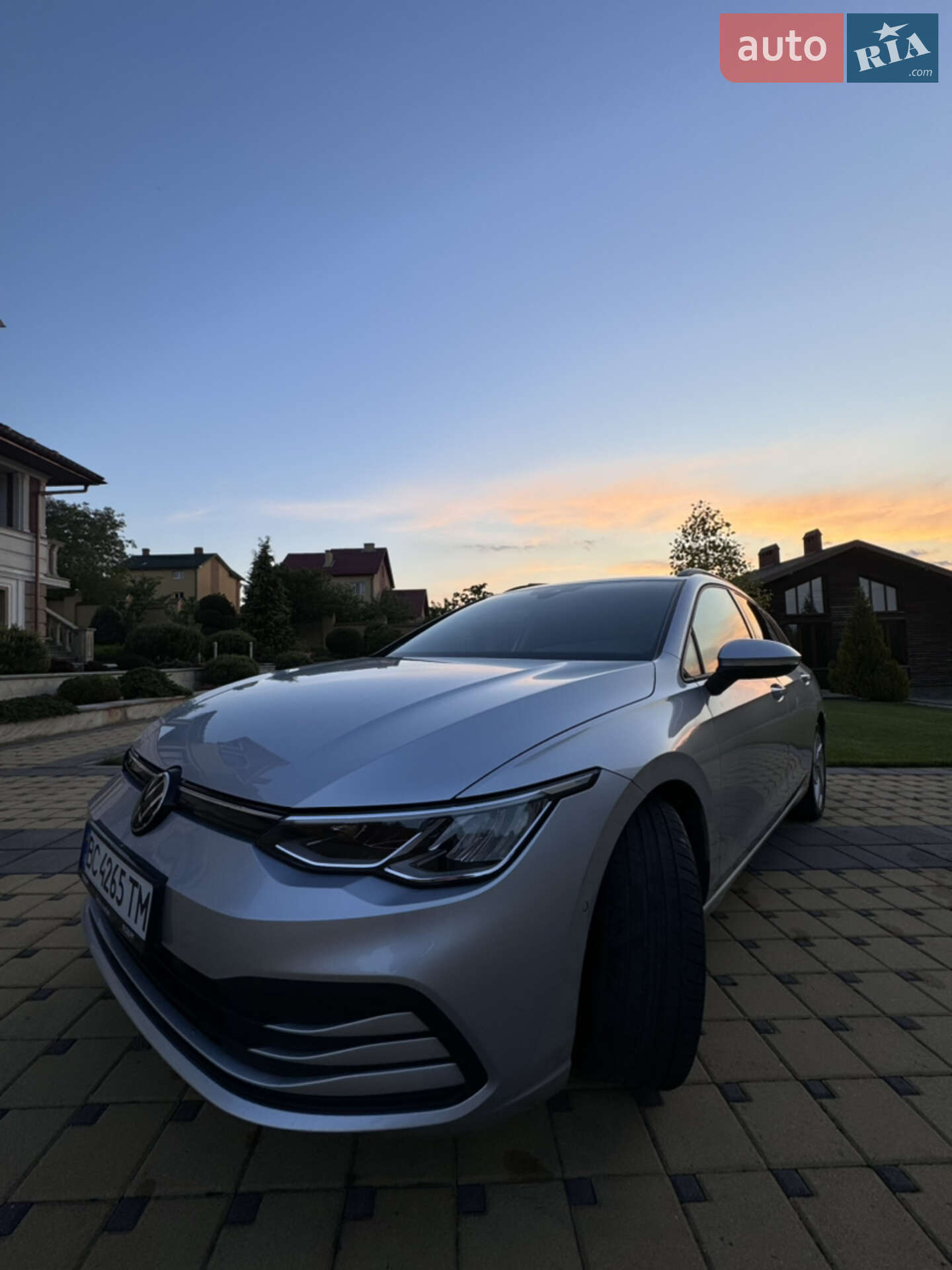 Volkswagen Golf 2021 VIN WVWZZZCDZMW521886 фото оголошення 3 з 34