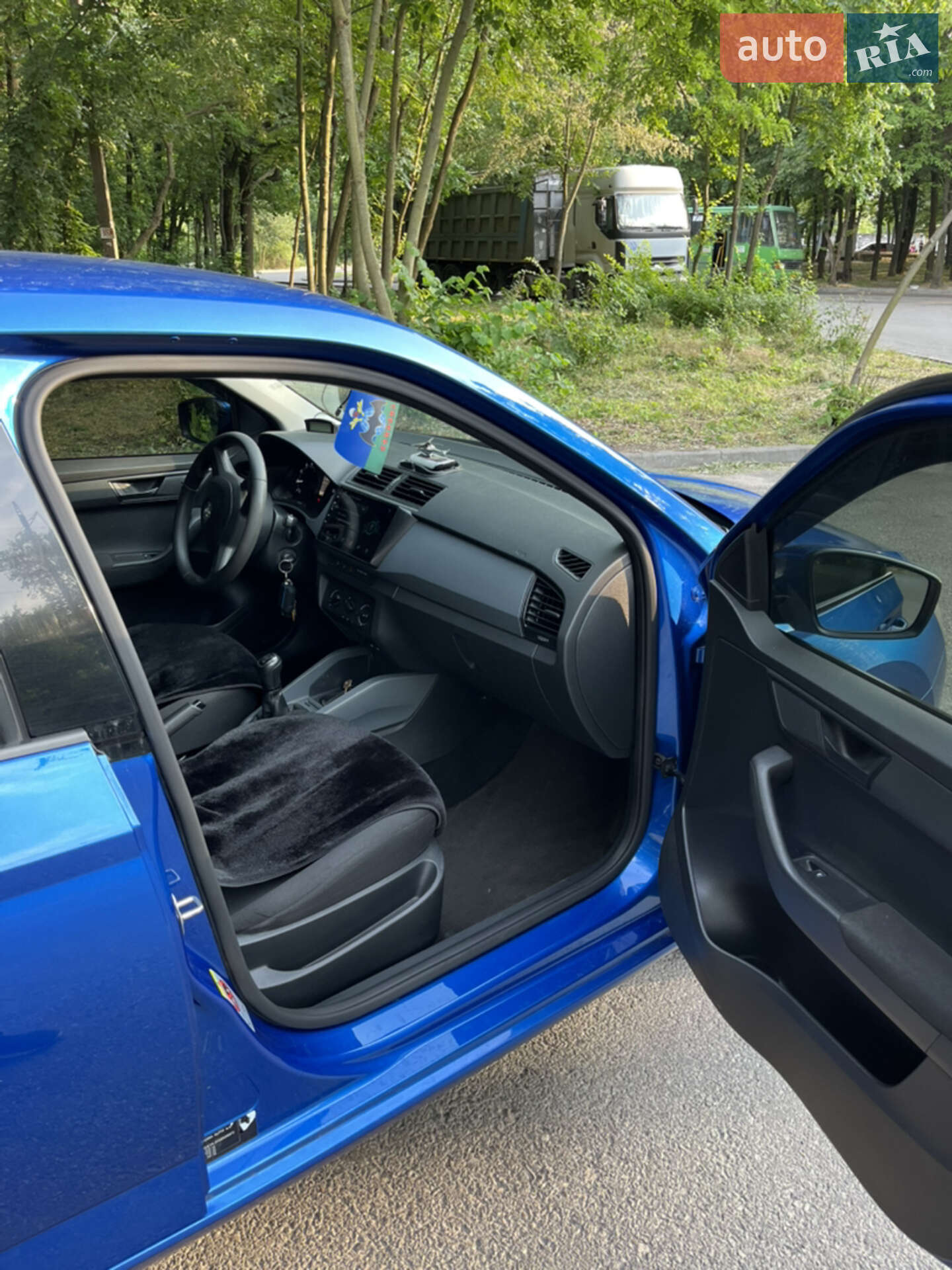 Skoda Fabia 2015 VIN TMBEB2NJ0GB500011 фото оголошення 12 з 20