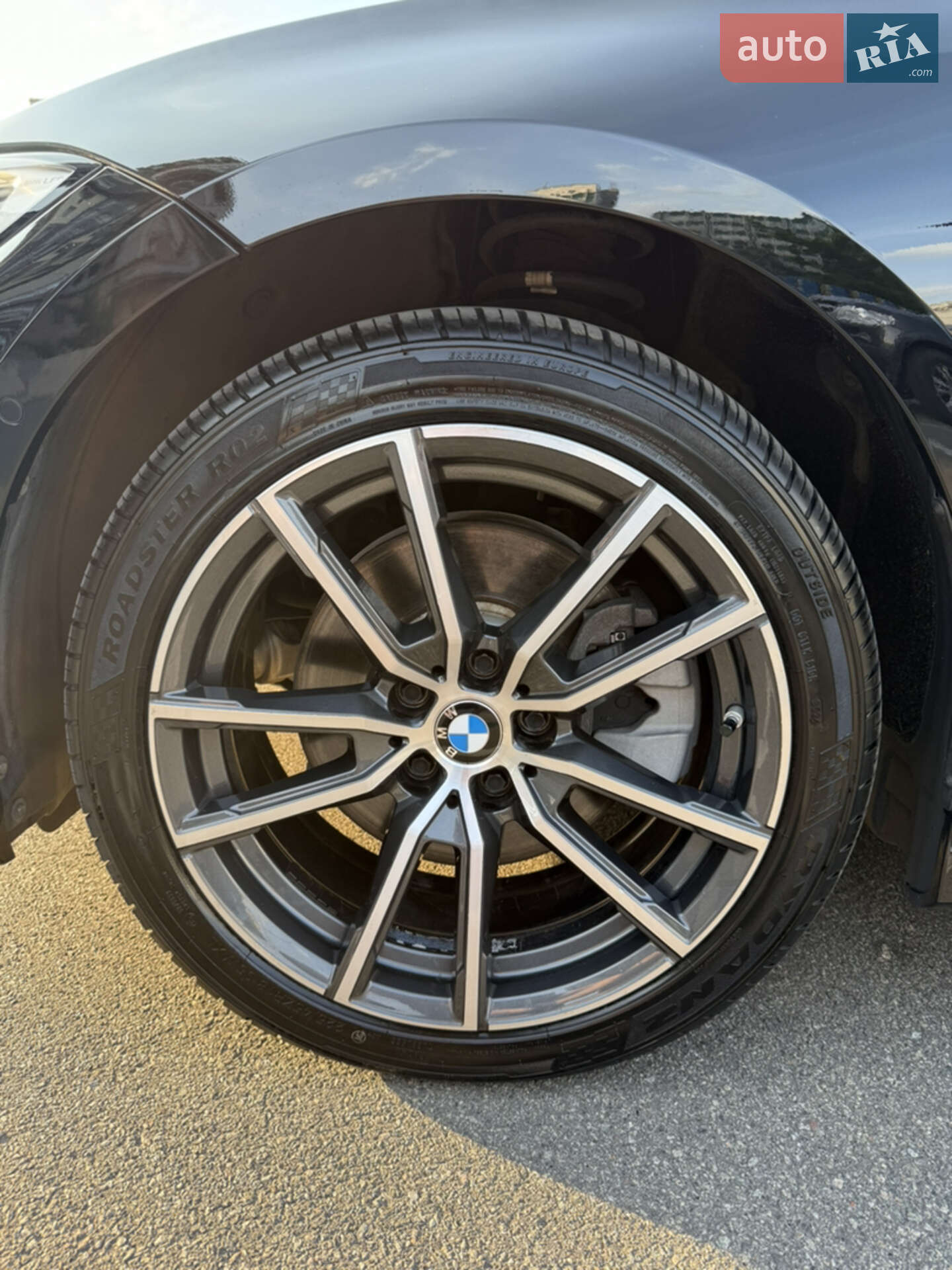 BMW 3 Series 2018 VIN WBA5R7C56KAE82627 фото оголошення 4 з 17