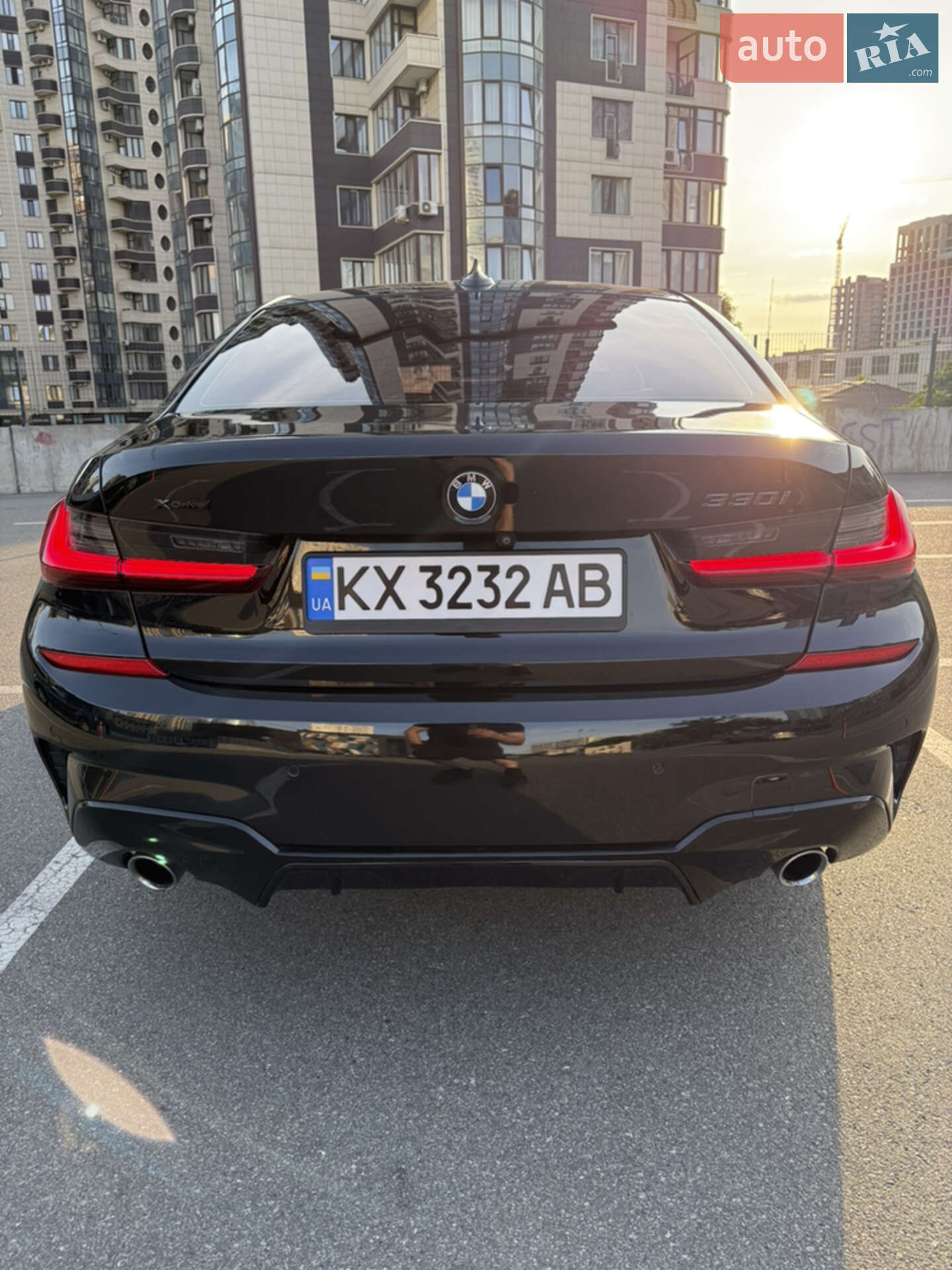 BMW 3 Series 2018 VIN WBA5R7C56KAE82627 фото оголошення 16 з 17