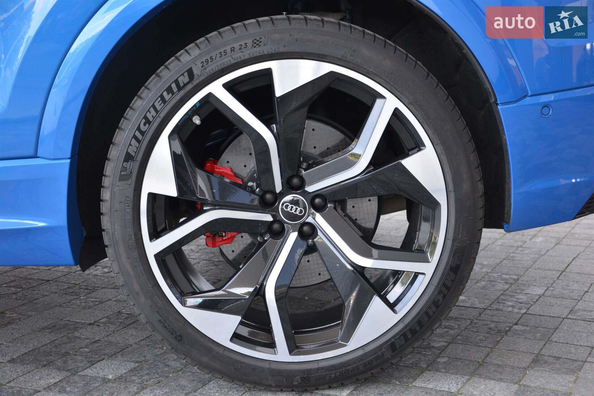 Audi RS Q8 2021 VIN WUAZZZF1XMD031100 фото оголошення 8 з 8