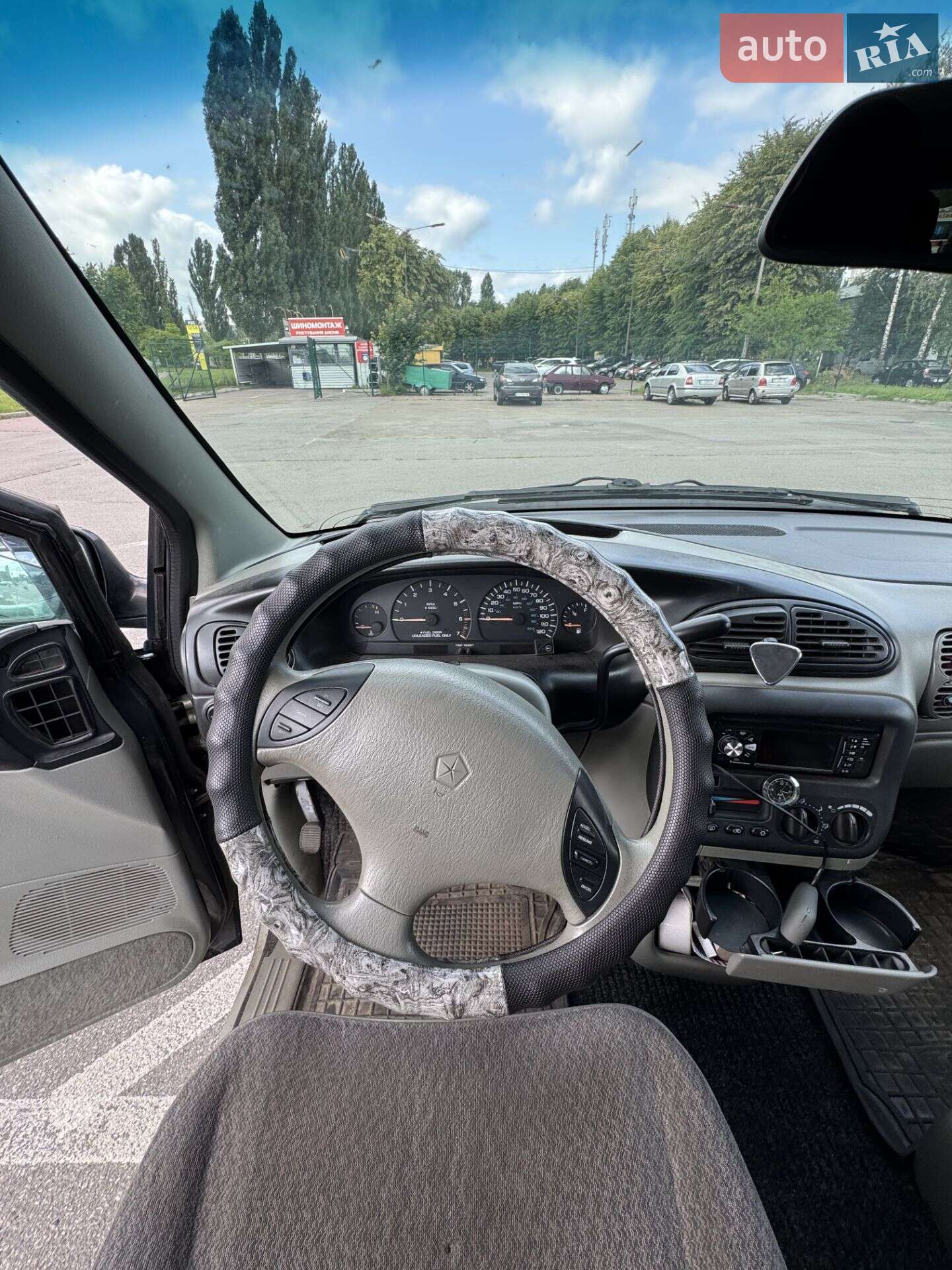 Dodge Caravan 1999 VIN 1B4GP45G1YB522477 фото оголошення 7 з 14