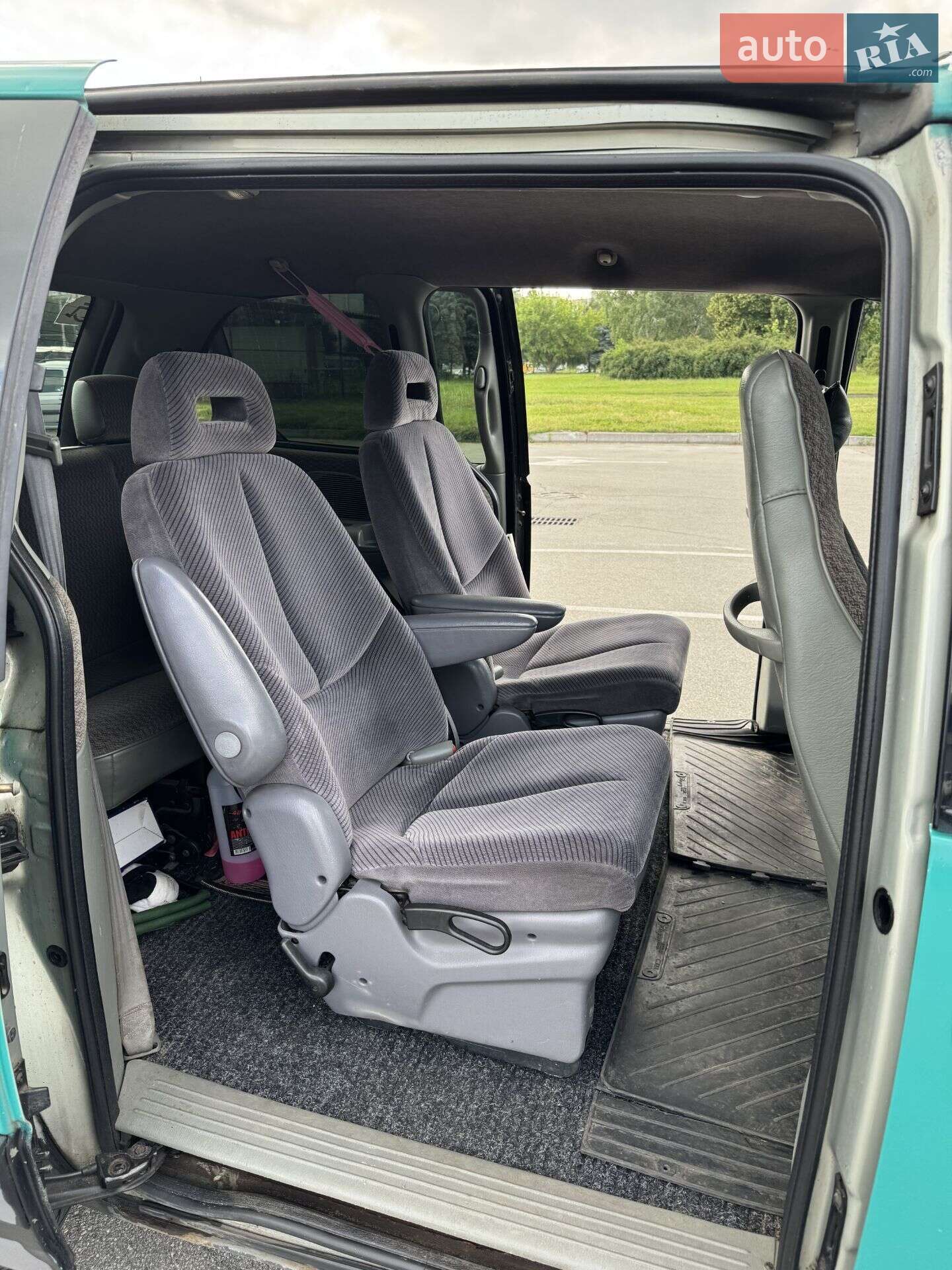 Dodge Caravan 1999 VIN 1B4GP45G1YB522477 фото оголошення 8 з 14