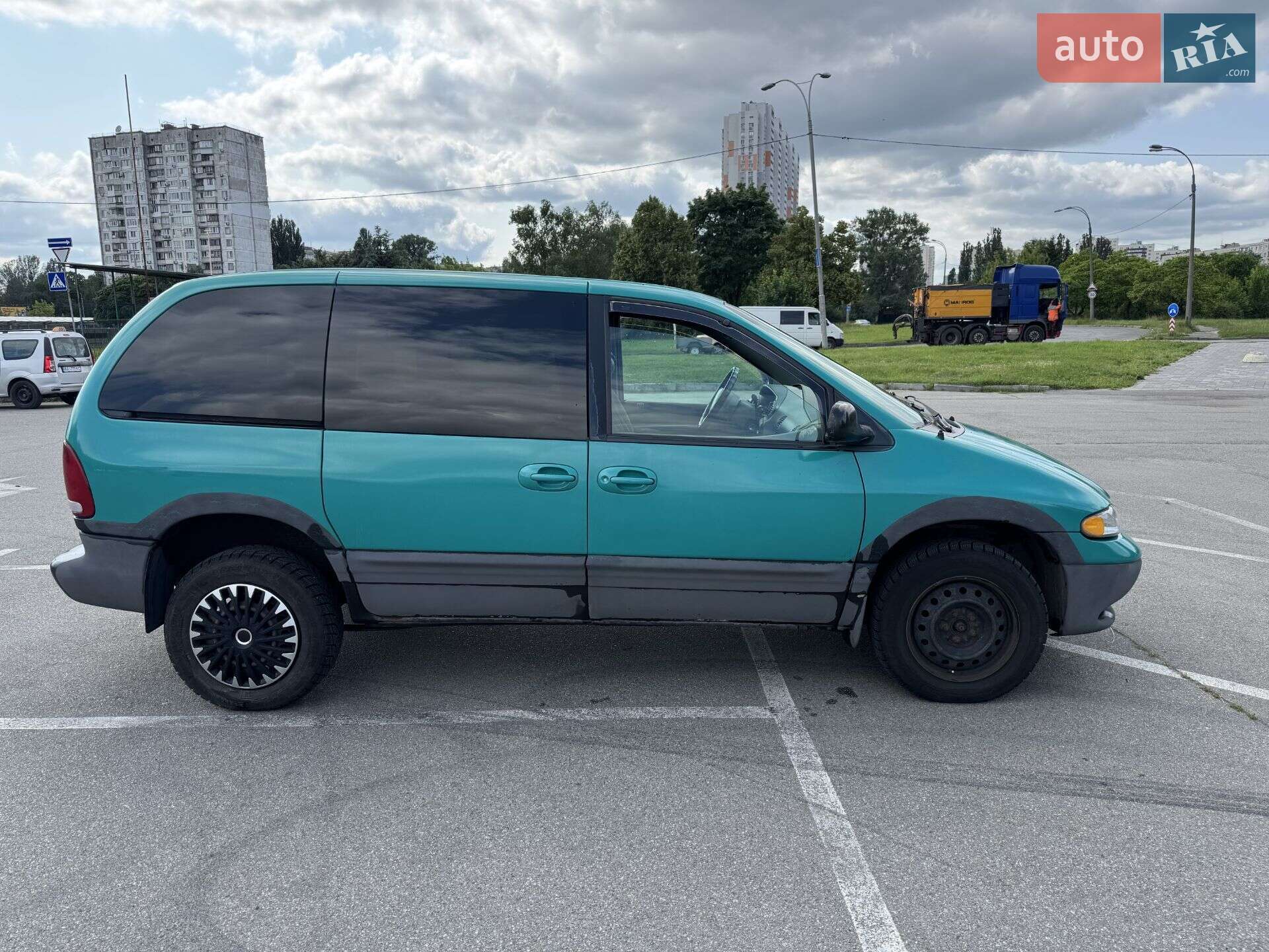 Dodge Caravan 1999 VIN 1B4GP45G1YB522477 фото оголошення 10 з 14