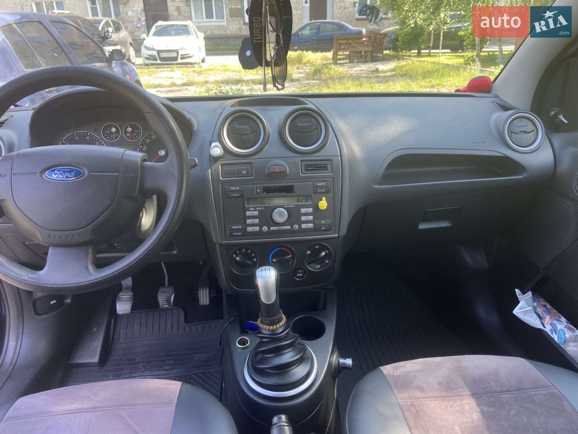 Ford Fiesta 2007 VIN WF0HXXWPJH7S43591 фото оголошення 16 з 20