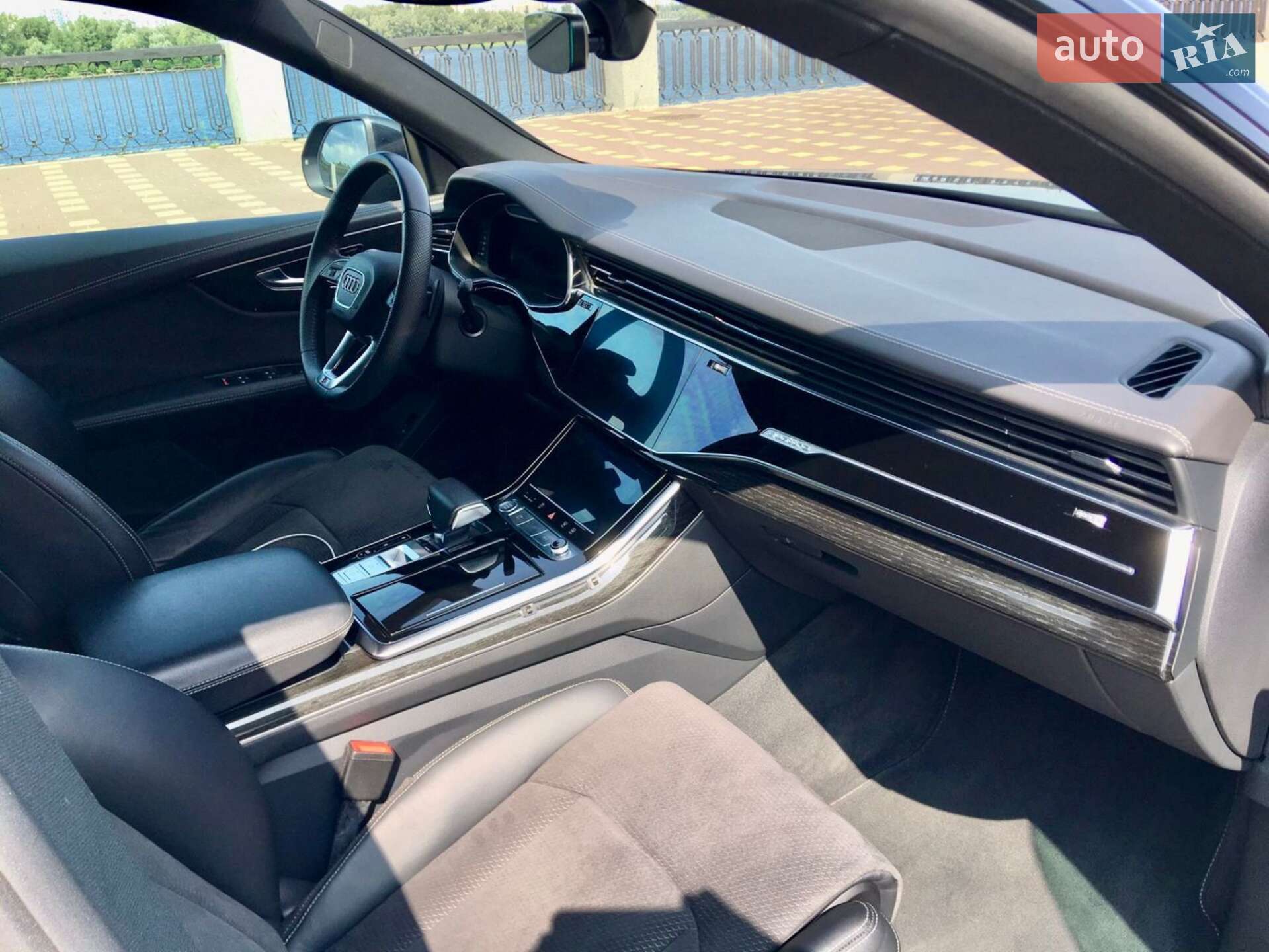 Audi Q8 2018 VIN WAUZZZF14KD004904 фото оголошення 9 з 24