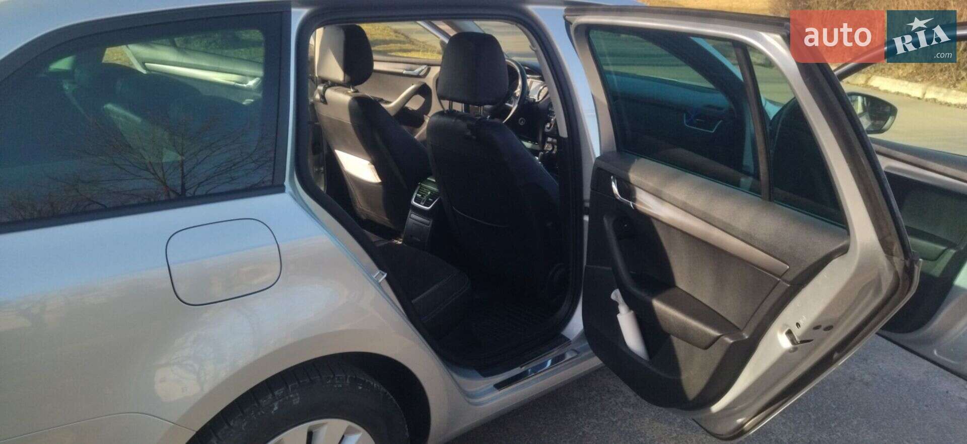Skoda Octavia 2016 VIN TMBJG7NEXH0109722 фото оголошення 12 з 28