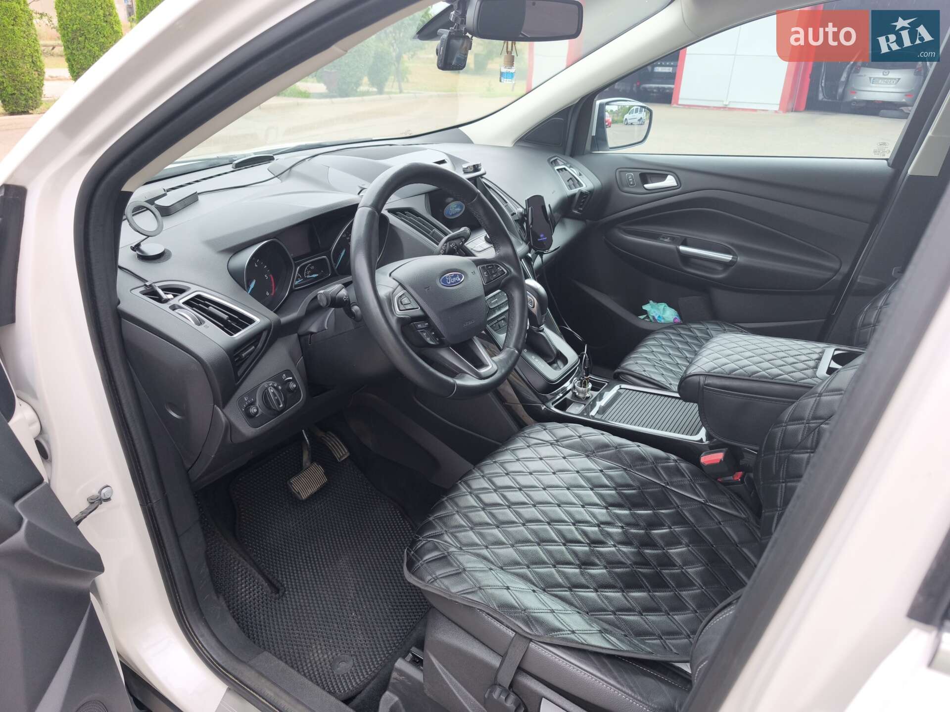 Ford Kuga 2019 VIN WF0AXXWPMAKM25271 фото оголошення 13 з 50