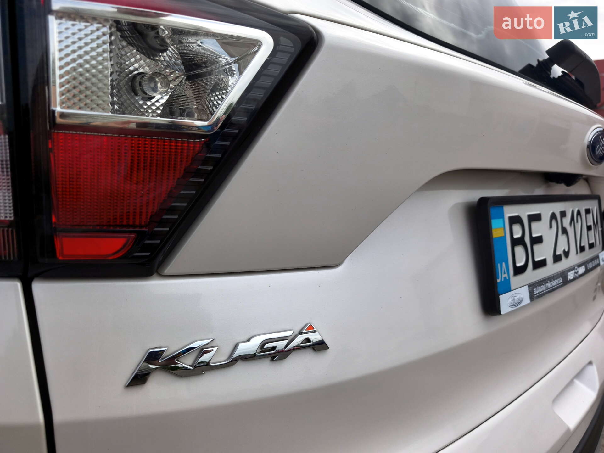 Ford Kuga 2019 VIN WF0AXXWPMAKM25271 фото оголошення 17 з 50