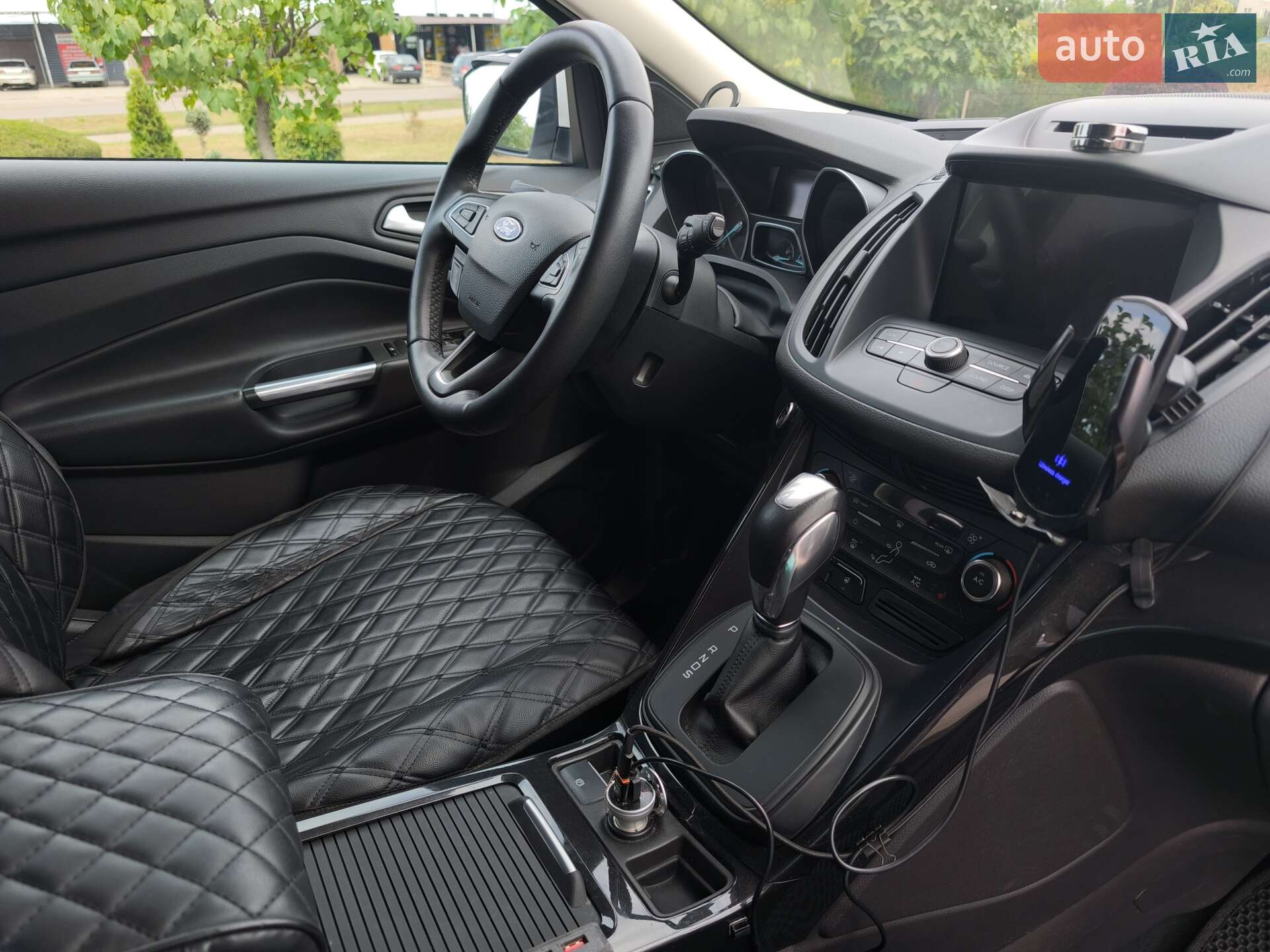 Ford Kuga 2019 VIN WF0AXXWPMAKM25271 фото оголошення 24 з 50