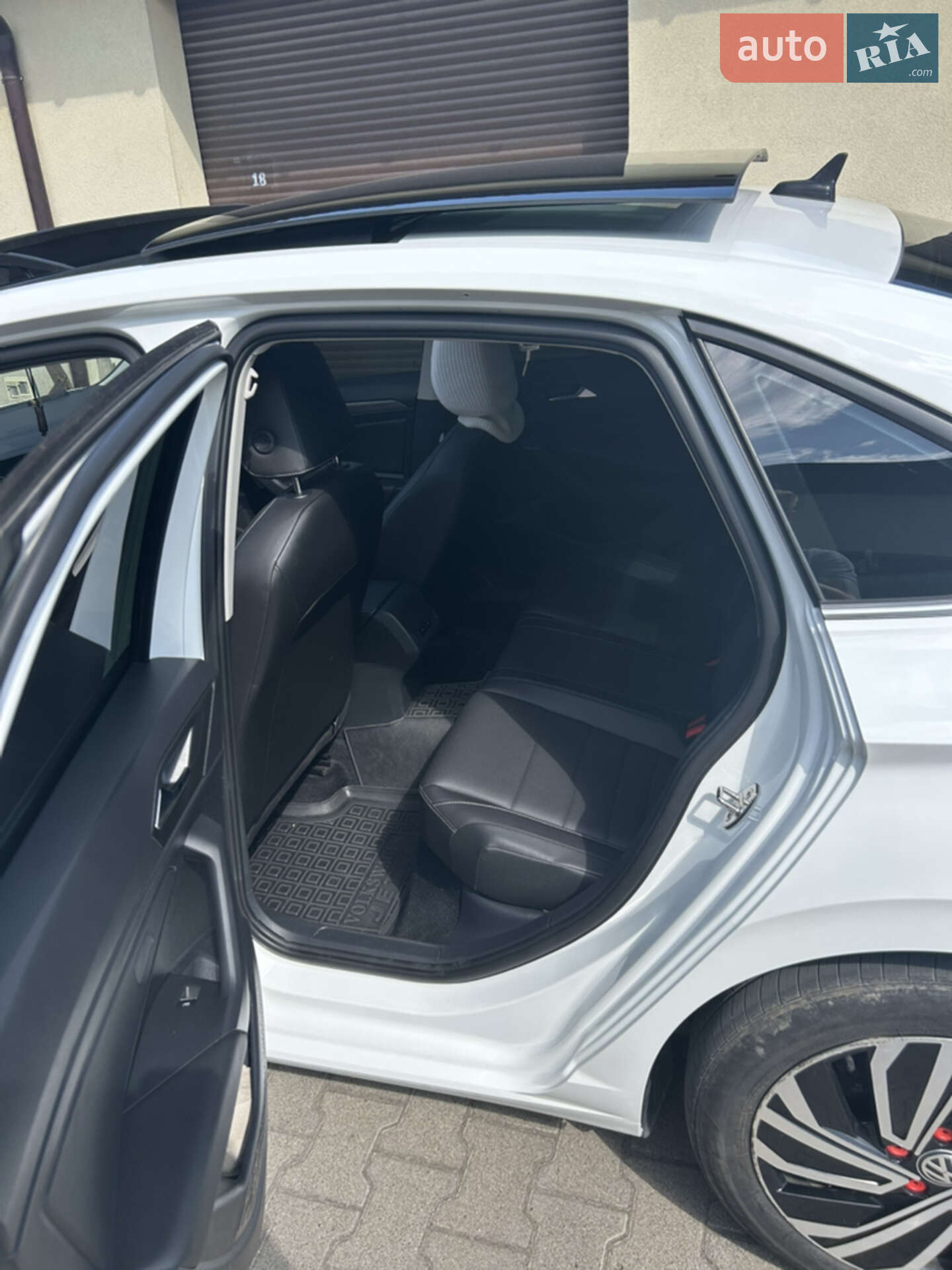 Volkswagen Jetta 2021 VIN 3VWE57BU0MM056942 фото оголошення 9 з 26