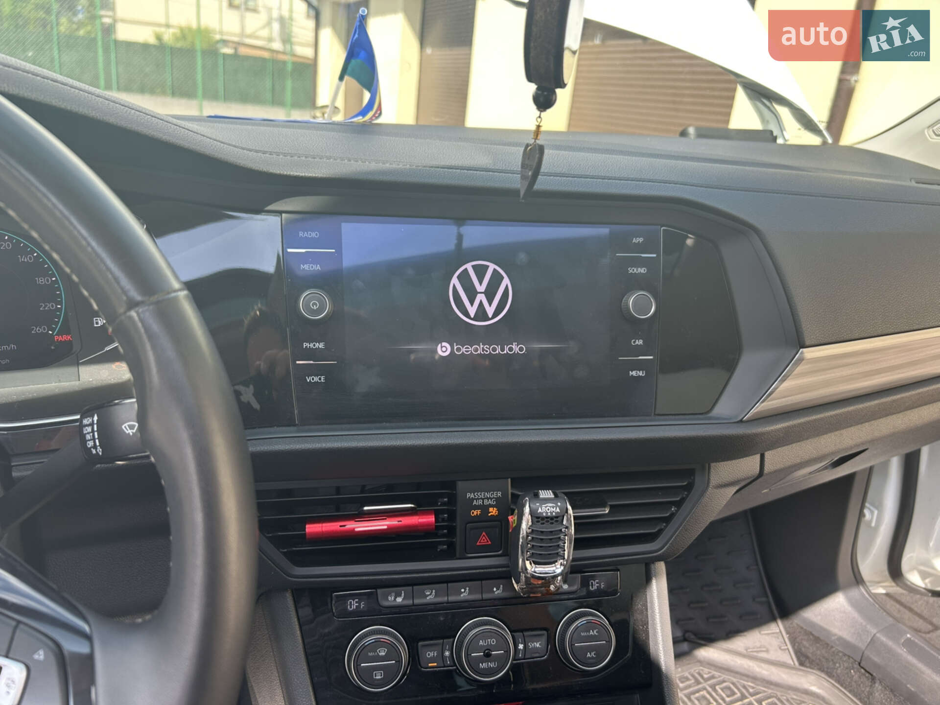 Volkswagen Jetta 2021 VIN 3VWE57BU0MM056942 фото оголошення 13 з 26