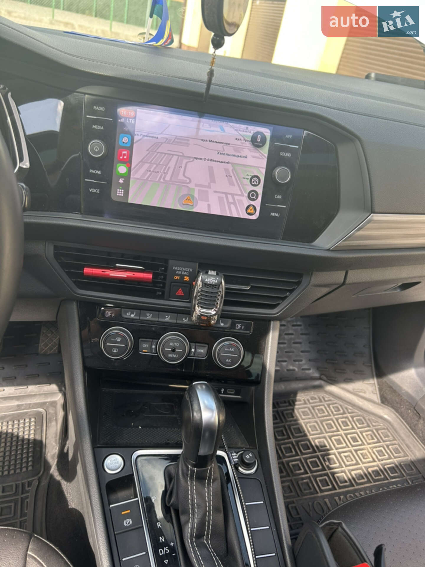 Volkswagen Jetta 2021 VIN 3VWE57BU0MM056942 фото оголошення 17 з 26