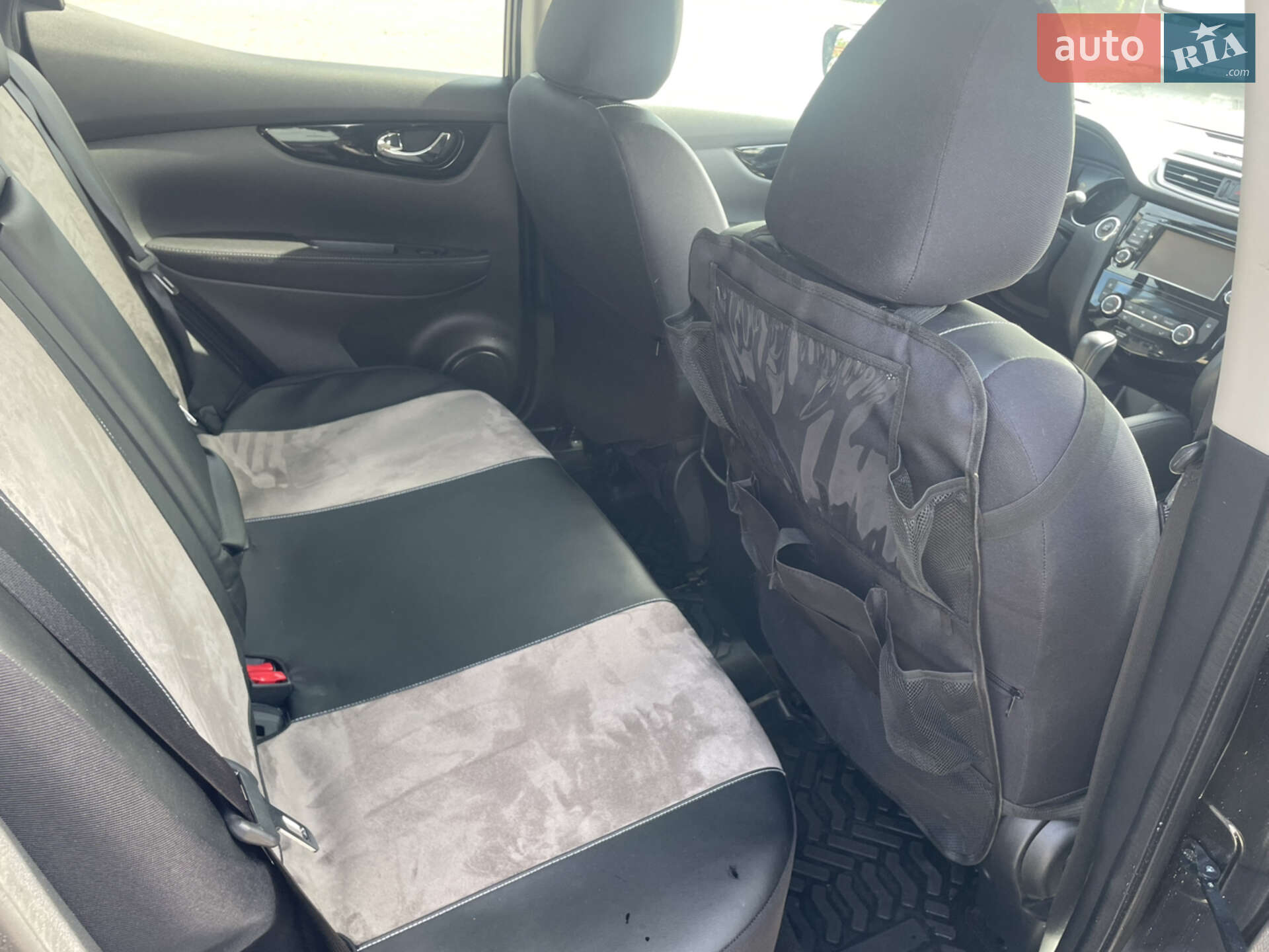 Nissan Qashqai 2015 VIN SJNFEAJ11U1447893 фото оголошення 25 з 42