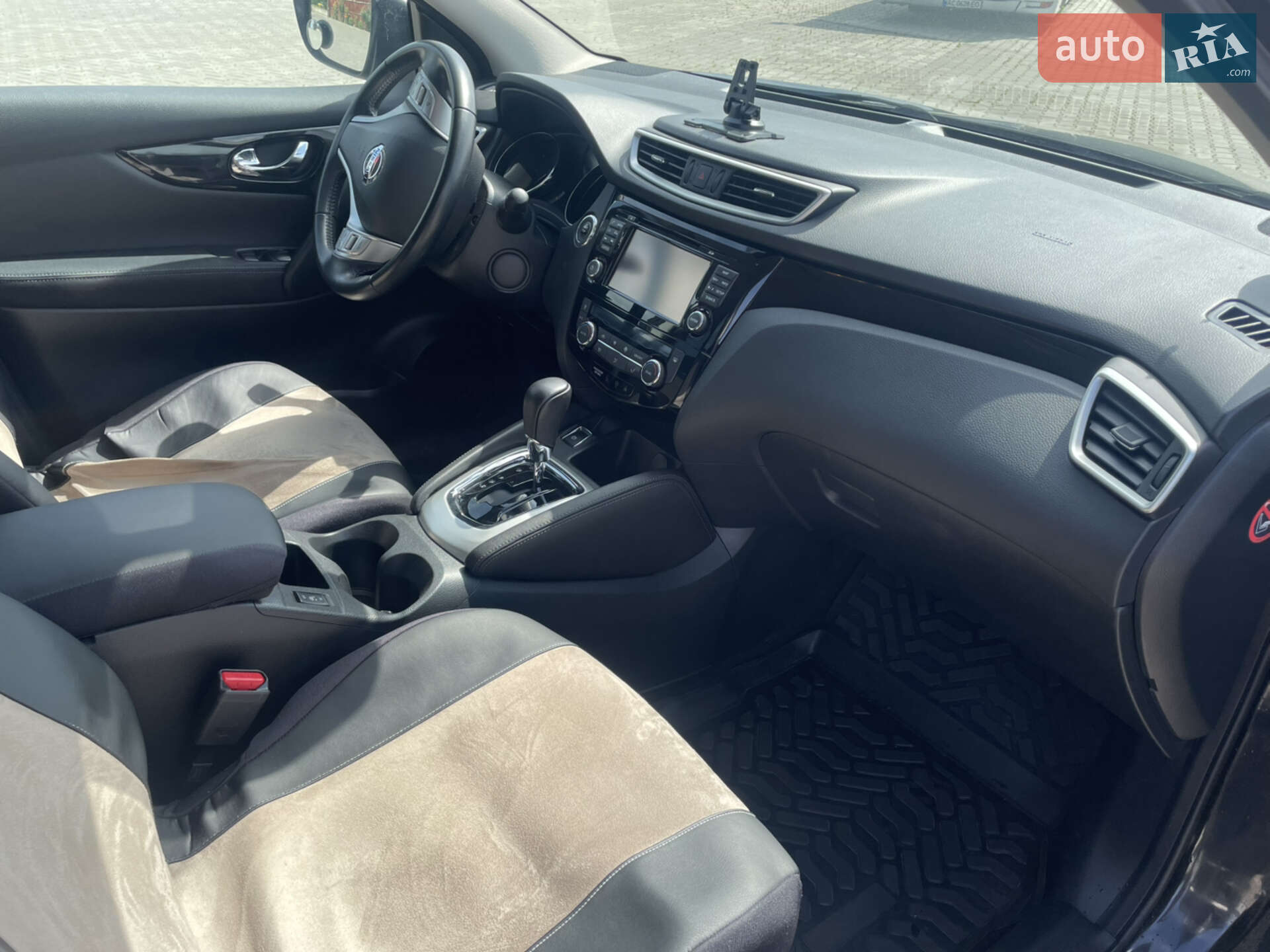 Nissan Qashqai 2015 VIN SJNFEAJ11U1447893 фото оголошення 32 з 42