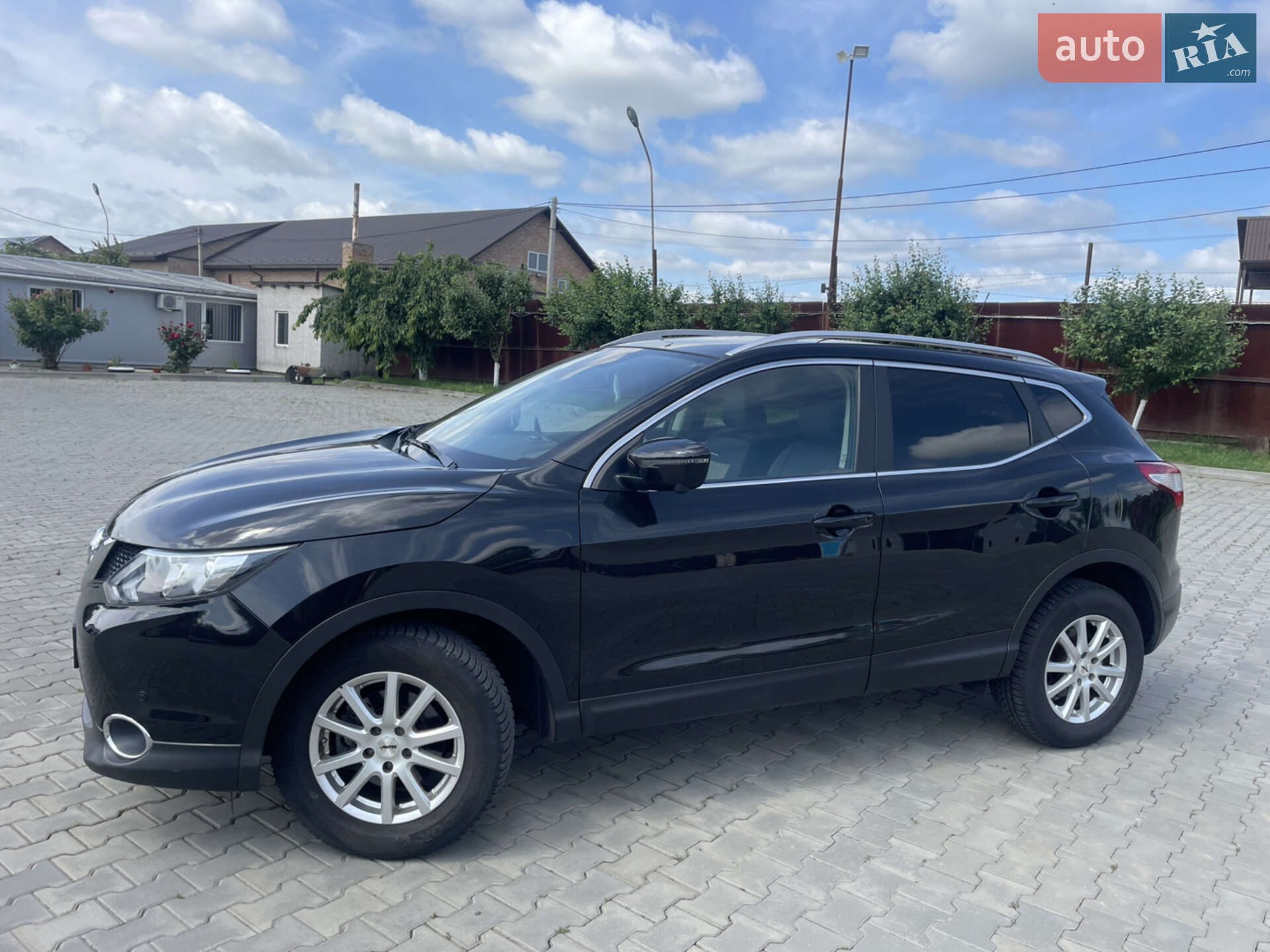 Nissan Qashqai 2015 VIN SJNFEAJ11U1447893 фото оголошення 42 з 42
