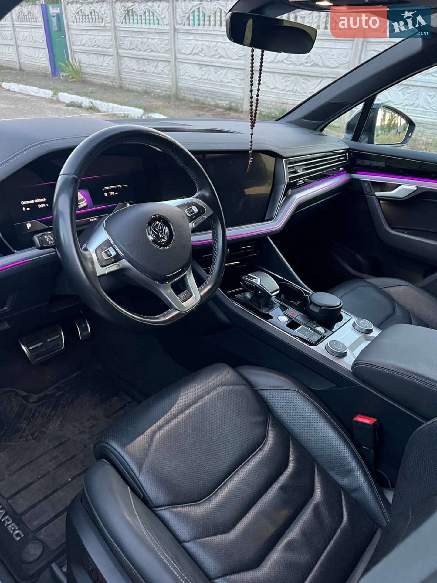 Volkswagen Touareg 2019 VIN WVGZZZCRZKD026692 фото оголошення 13 з 17