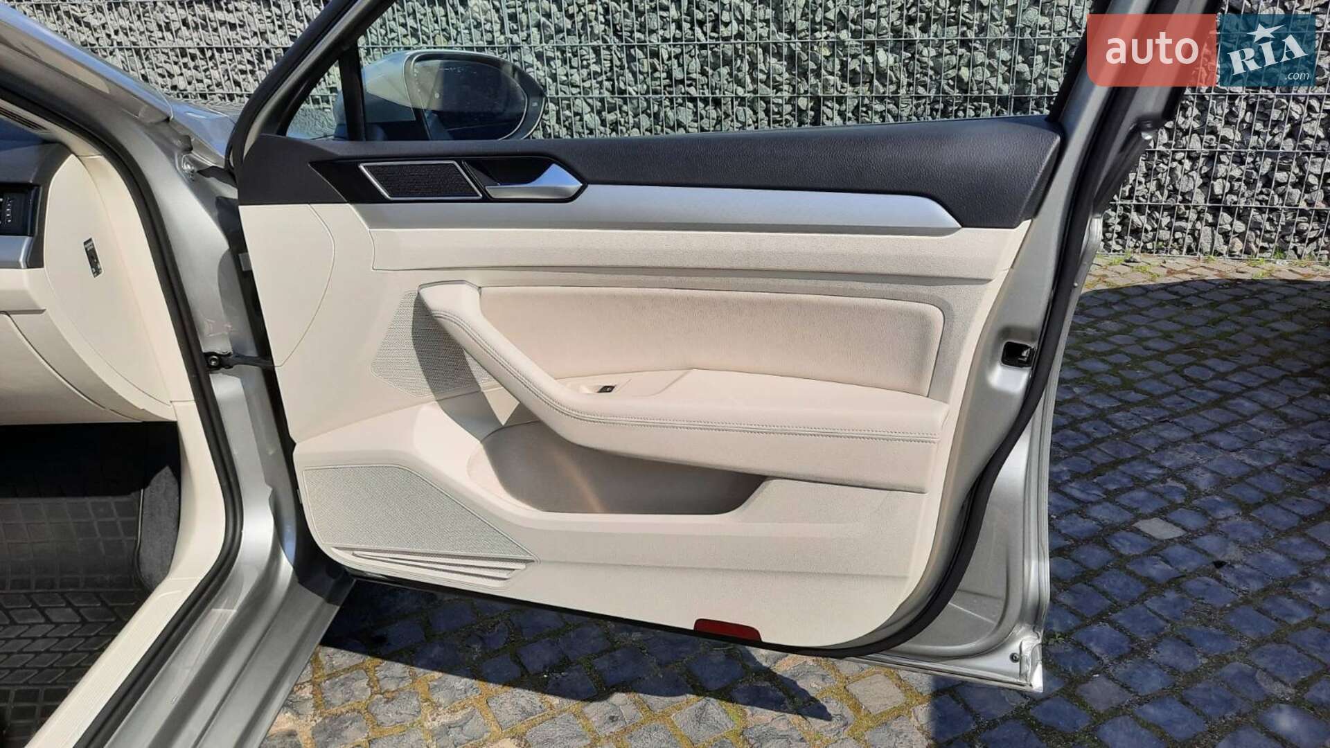 Volkswagen Passat 2015 VIN WVWZZZ3CZGE063115 фото оголошення 23 з 48