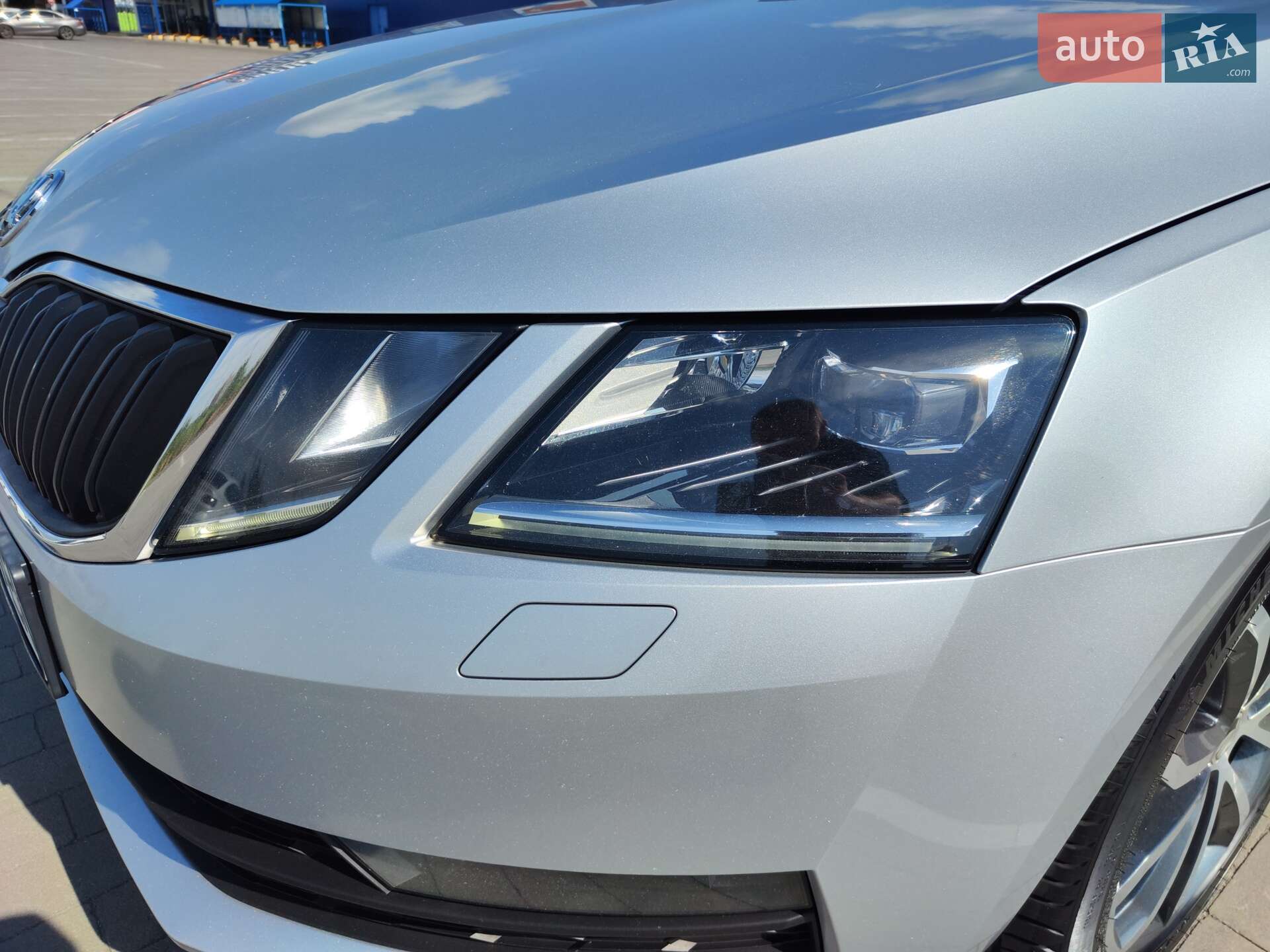 Skoda Octavia 2017 VIN TMBJJ7NE0J0026808 фото оголошення 3 з 37