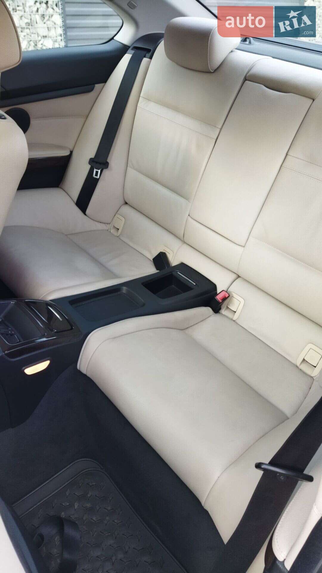 BMW 3 Series 2011 VIN WBAKE3C56BE768958 фото оголошення 12 з 27