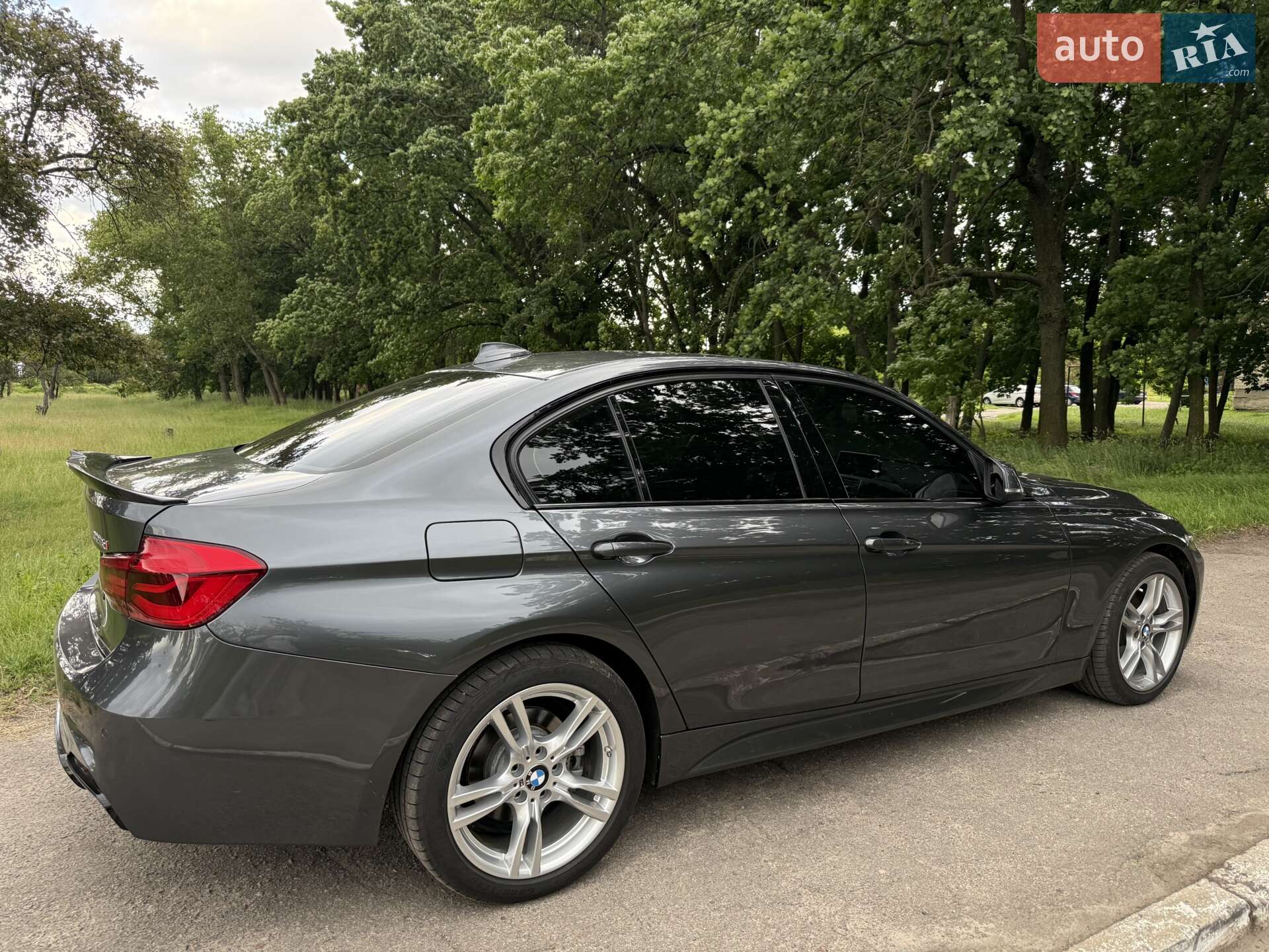 BMW 3 Series 2017 VIN WBA8F1C31HK826074 фото оголошення 11 з 33