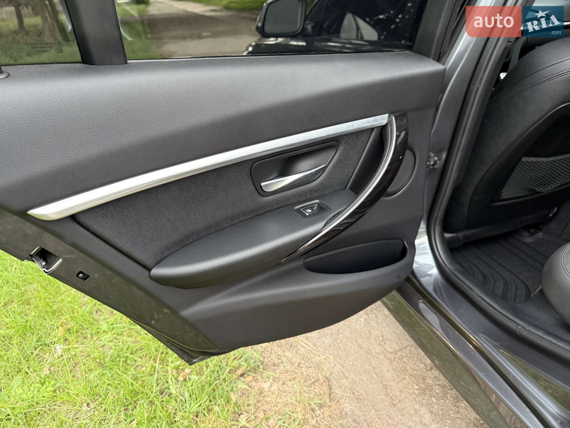 BMW 3 Series 2017 VIN WBA8F1C31HK826074 фото оголошення 26 з 33