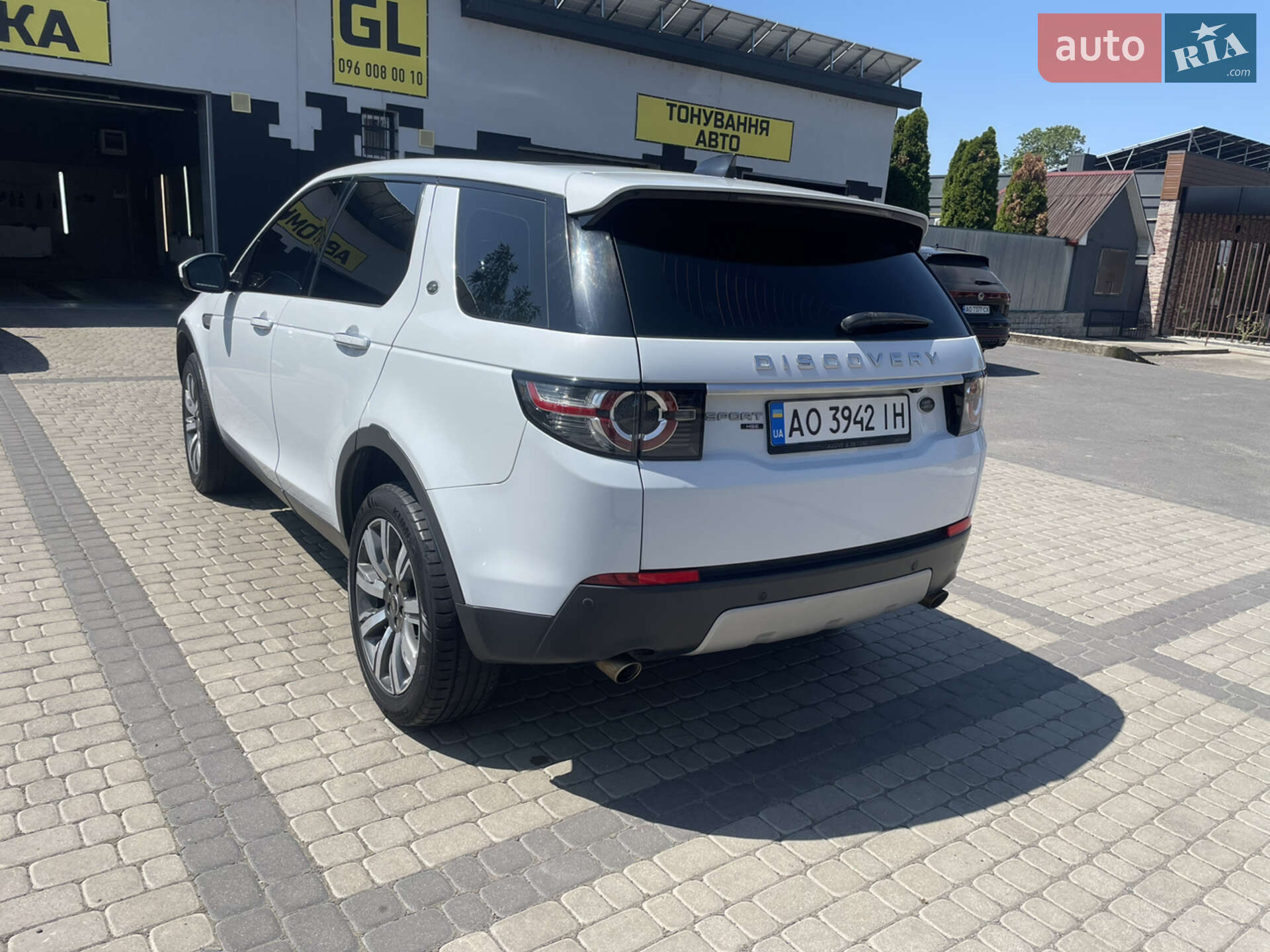 Land Rover Discovery Sport 2017 VIN SALCA2BN5JH744929 фото оголошення 9 з 26