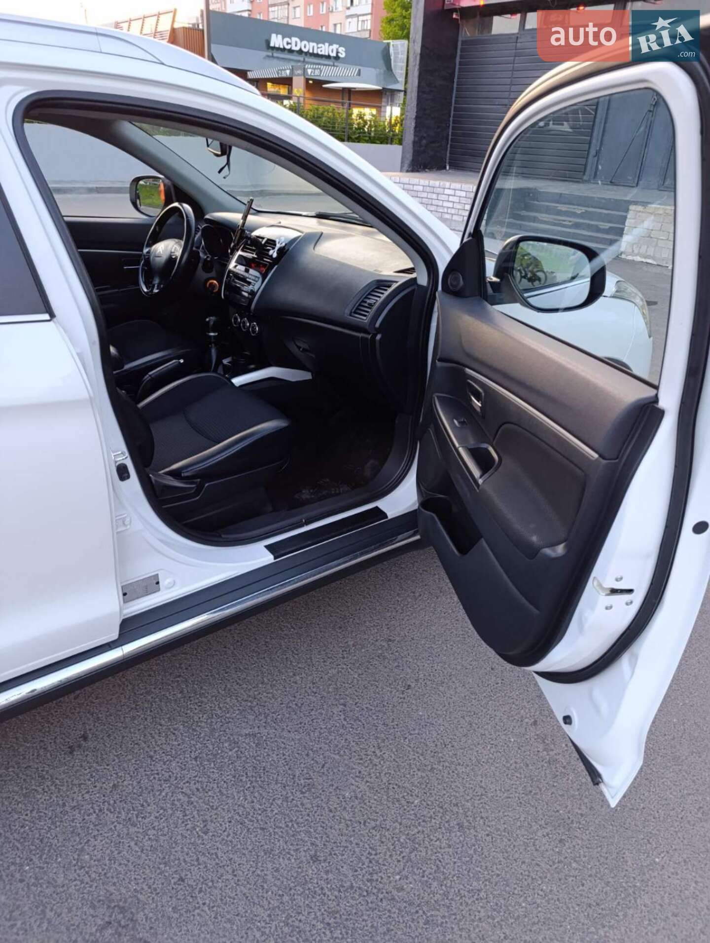 Citroen C4 Aircross 2012 VIN VF7BU9HD8CZ910711 фото оголошення 3 з 13