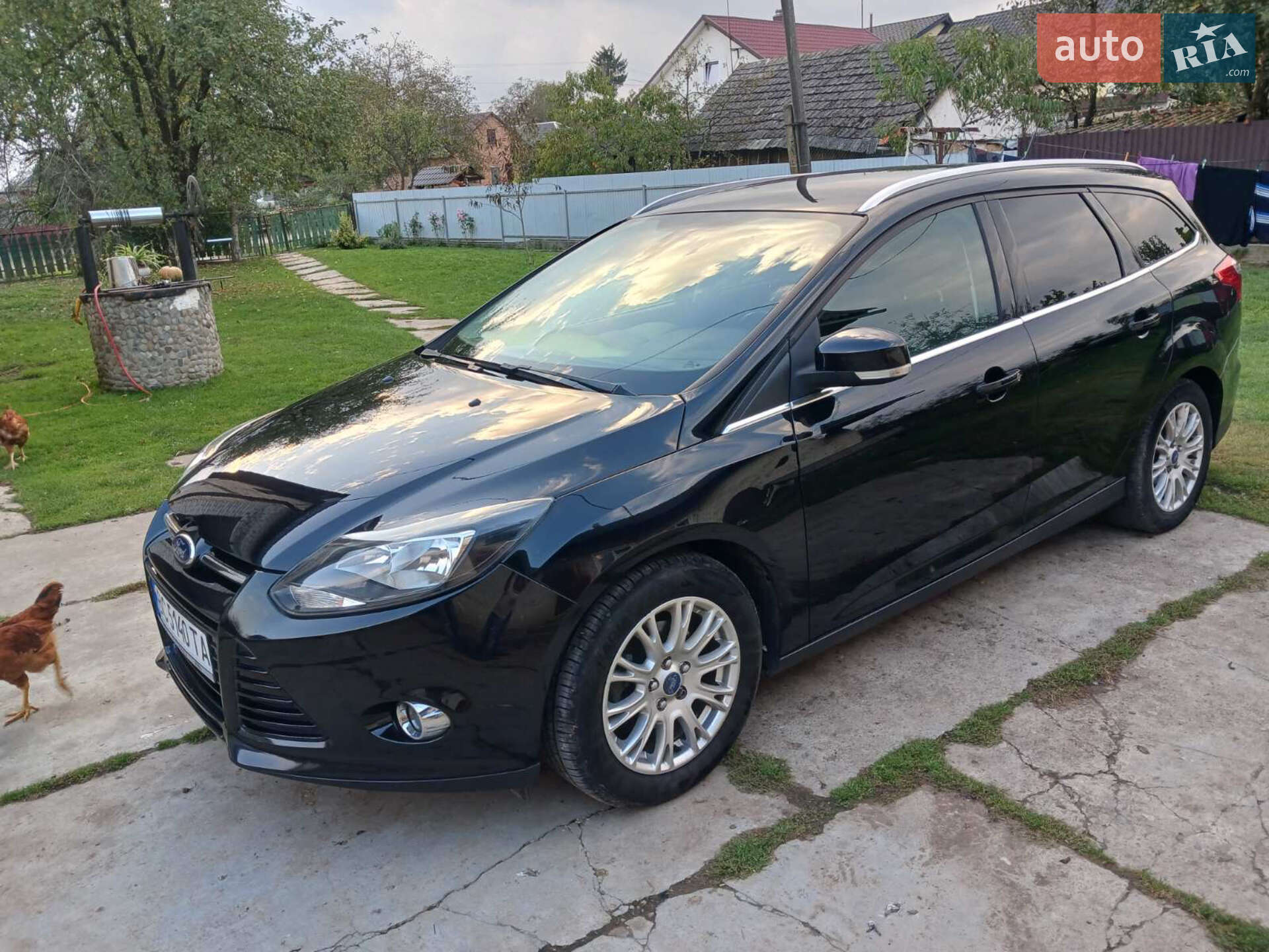 Ford Focus 2012 VIN WF0LXXGCBLCT36017 фото оголошення 2 з 8