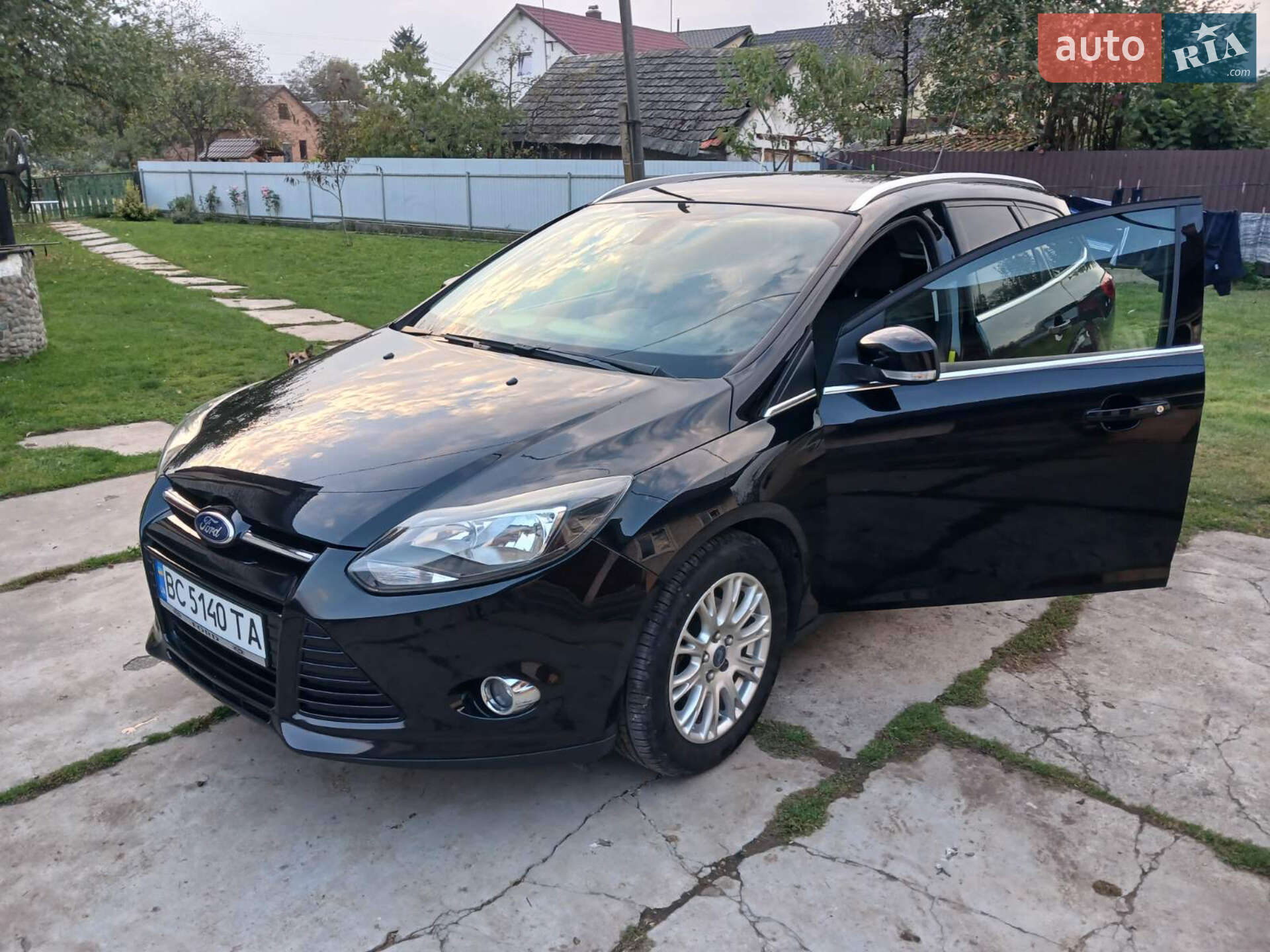 Ford Focus 2012 VIN WF0LXXGCBLCT36017 фото оголошення 8 з 8