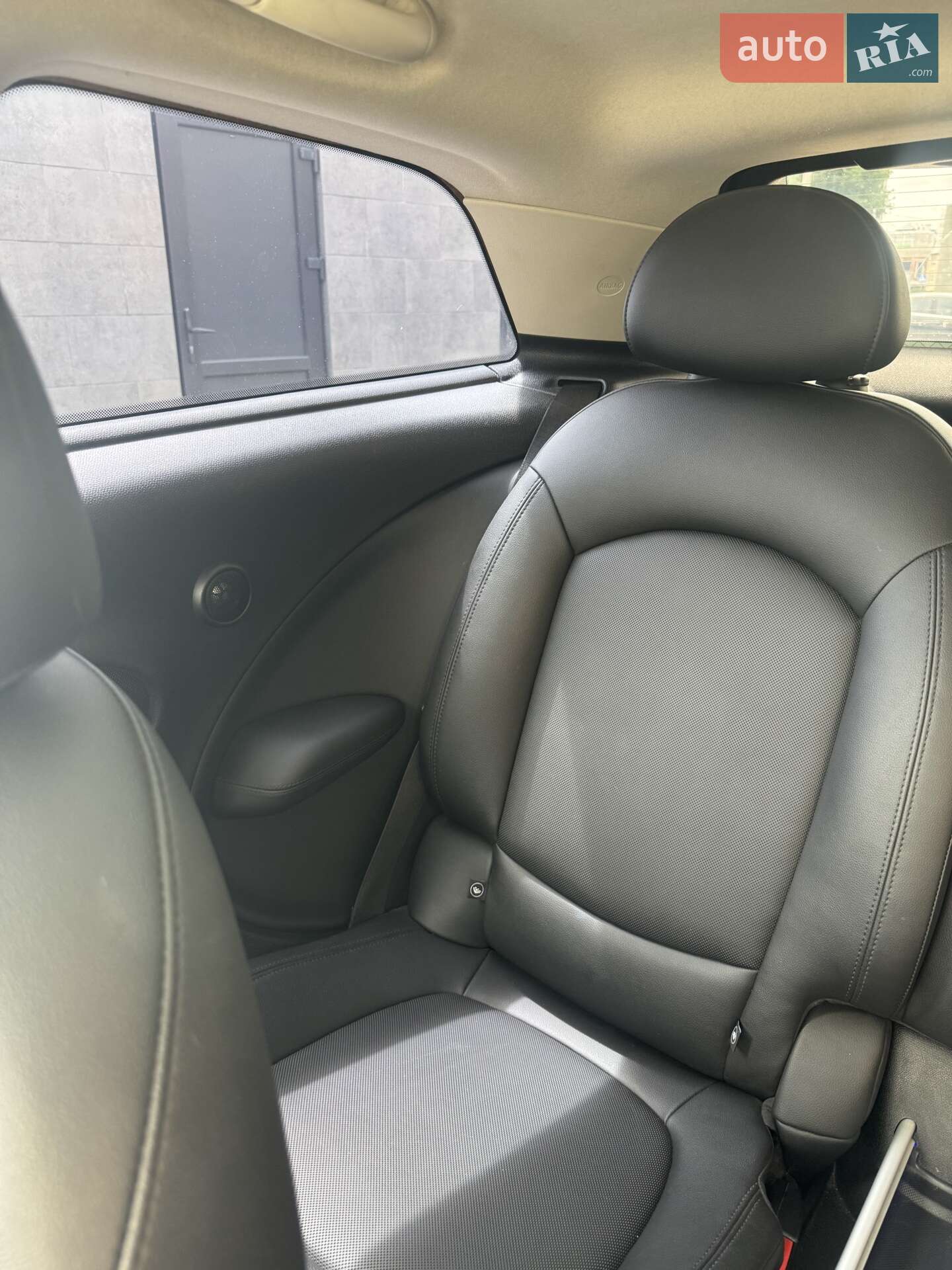 Mini Paceman 2013 VIN WMWSS5C50DWN66490 фото оголошення 30 з 58