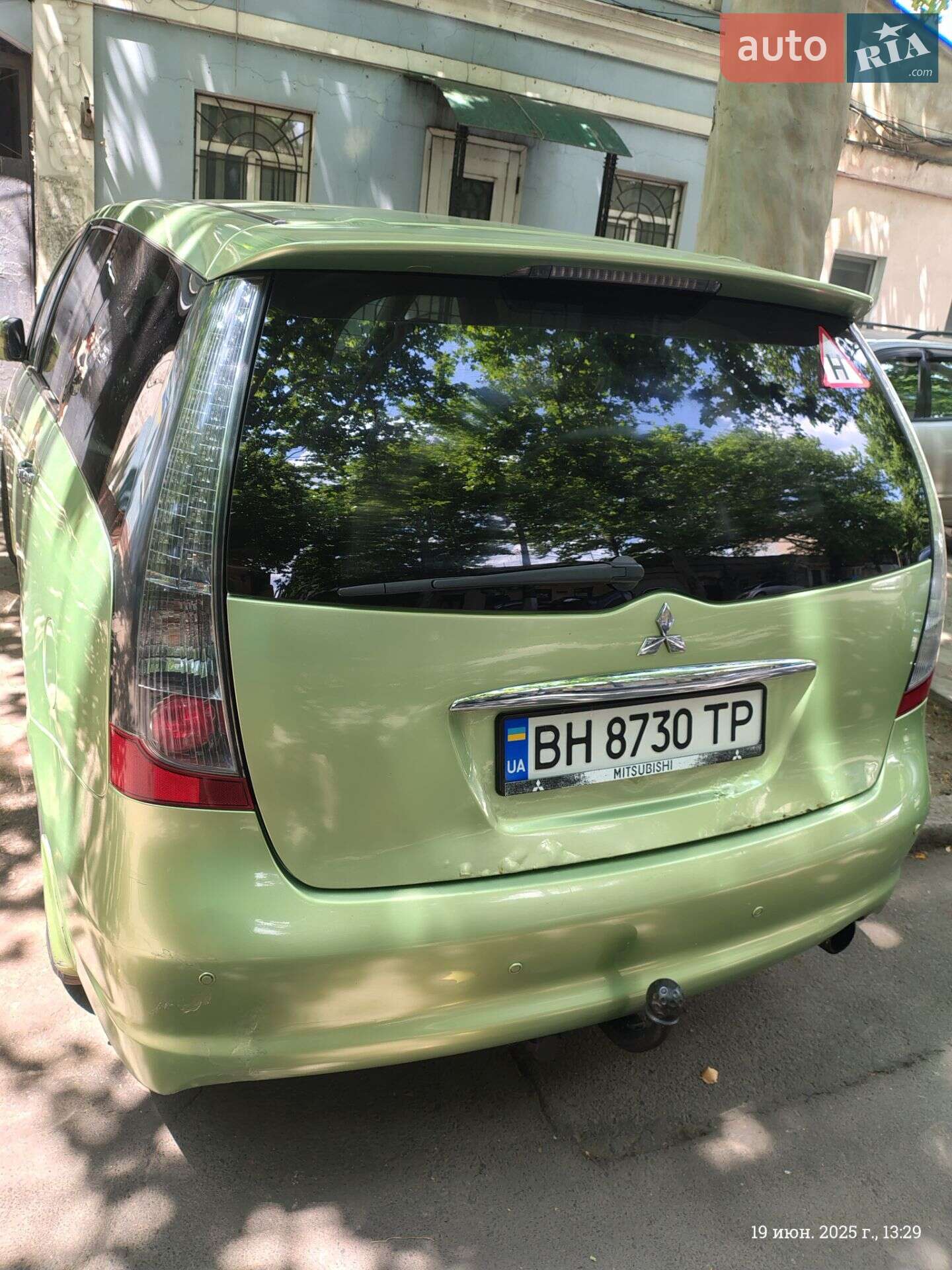 Mitsubishi Grandis 2004 VIN JMBLRNA4W4Z003398 фото оголошення 4 з 7
