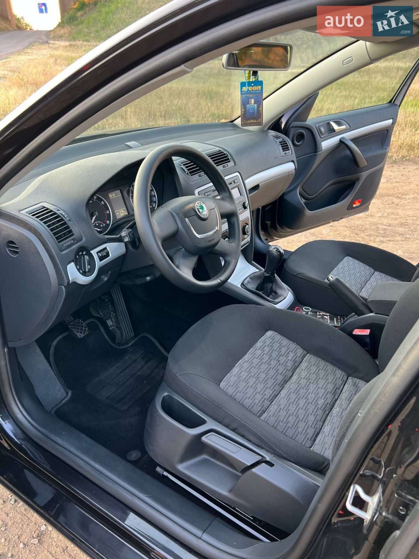 Skoda Octavia 2009 VIN TMBHK61Z2A8017849 фото оголошення 33 з 64