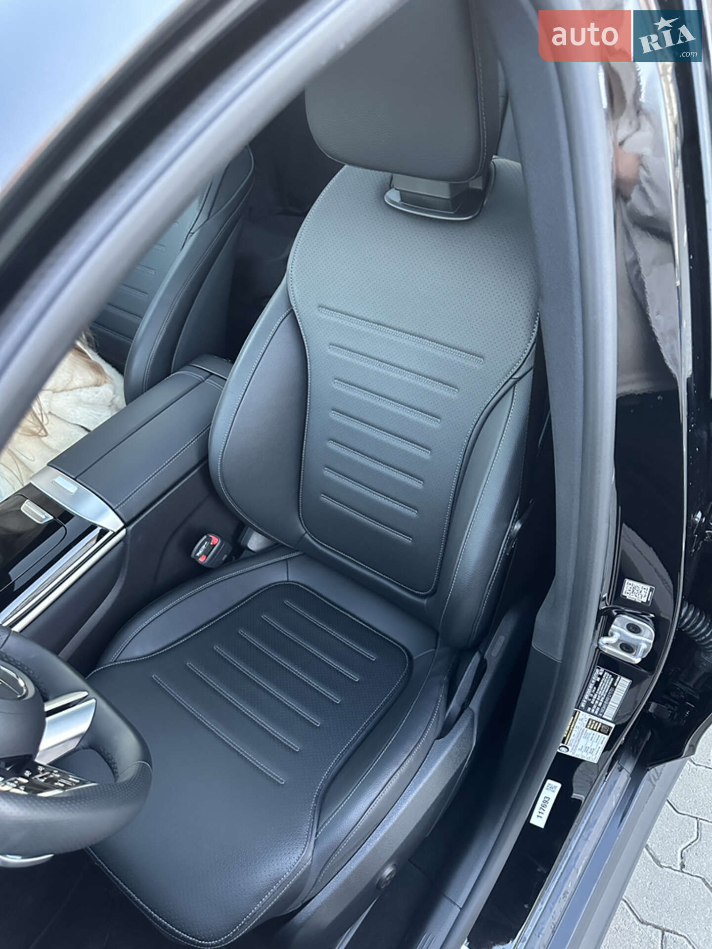 Mercedes-Benz GLC-Class 2023 VIN W1NKM4HB9RF079701 фото оголошення 26 з 31